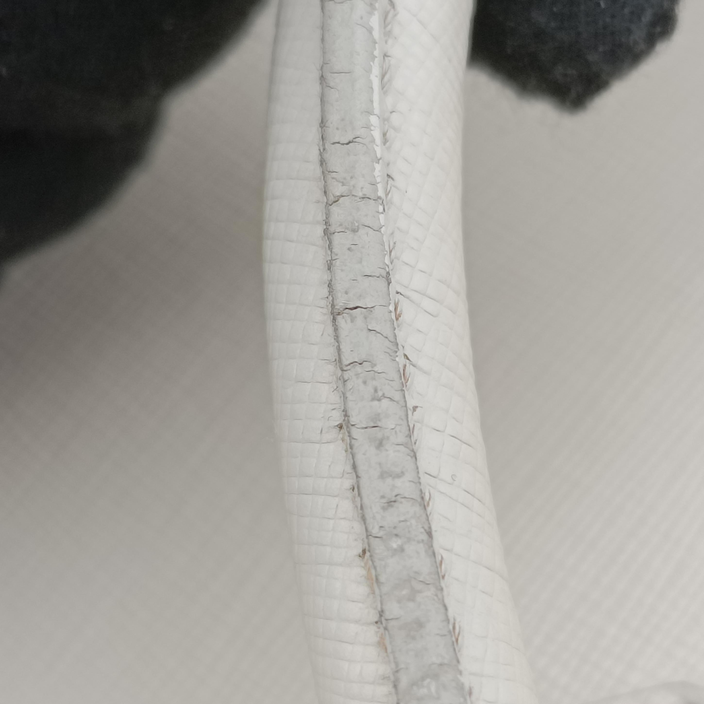 Galleria White SAFFIANO Leather BN1844 25ガレリア ホワイト サフィアーノレザー BN1844 25