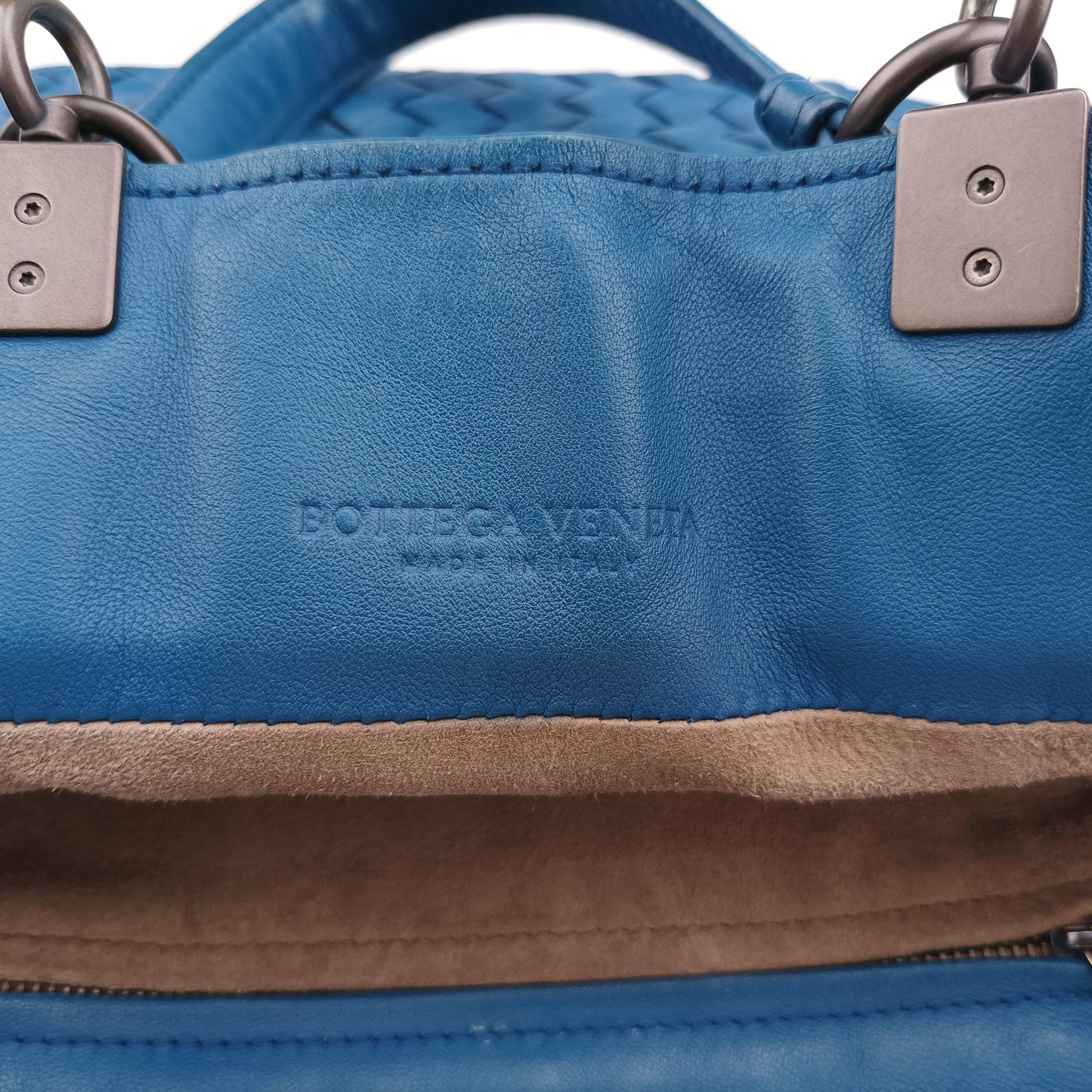 Intrecciato Blue lambskin B05508145Sイントレチャート ブルー ラムスキン B05508145S