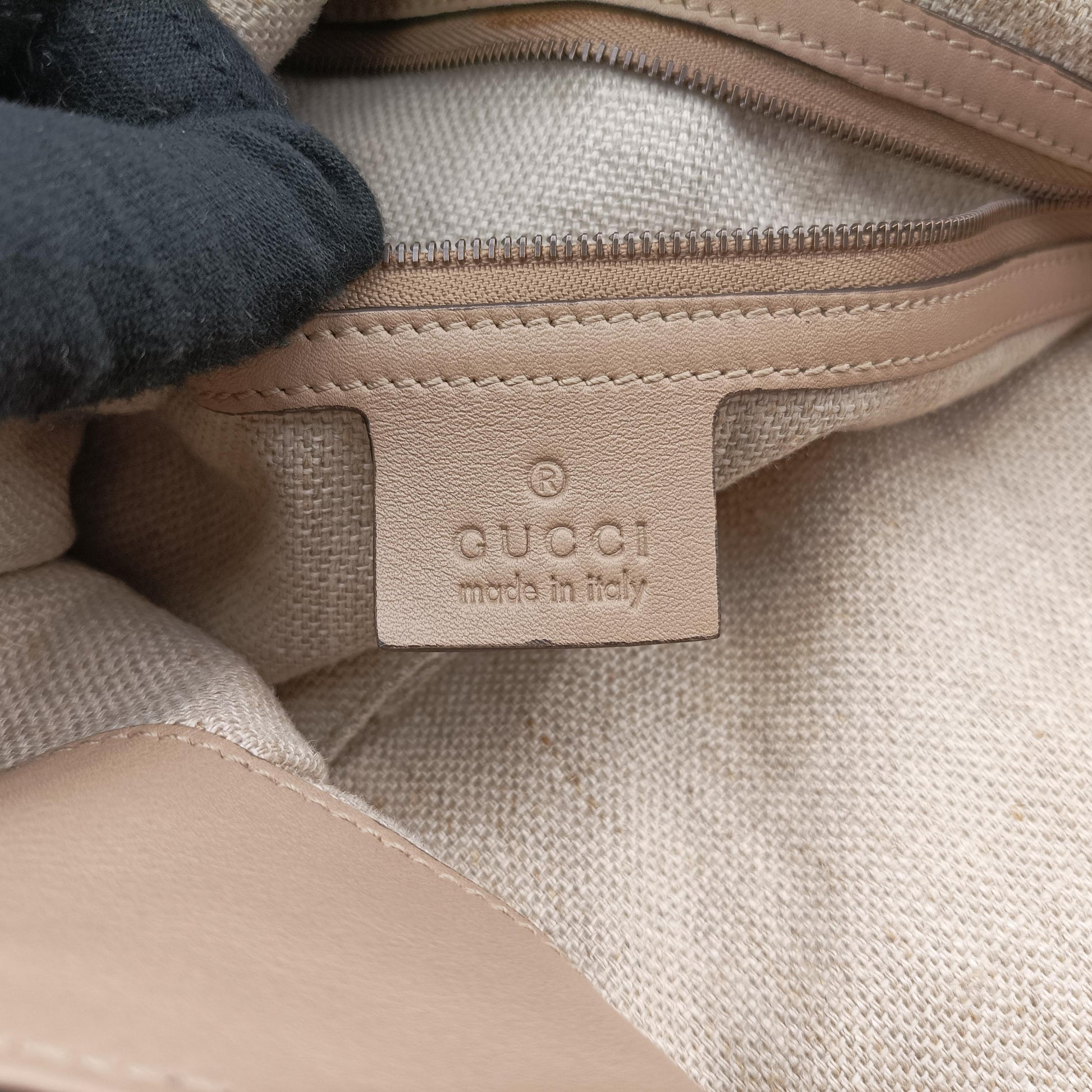 Large 1970 beige Leather 290681 C0002420ラージ 1970 ベージュ レザー 290681 C0002420