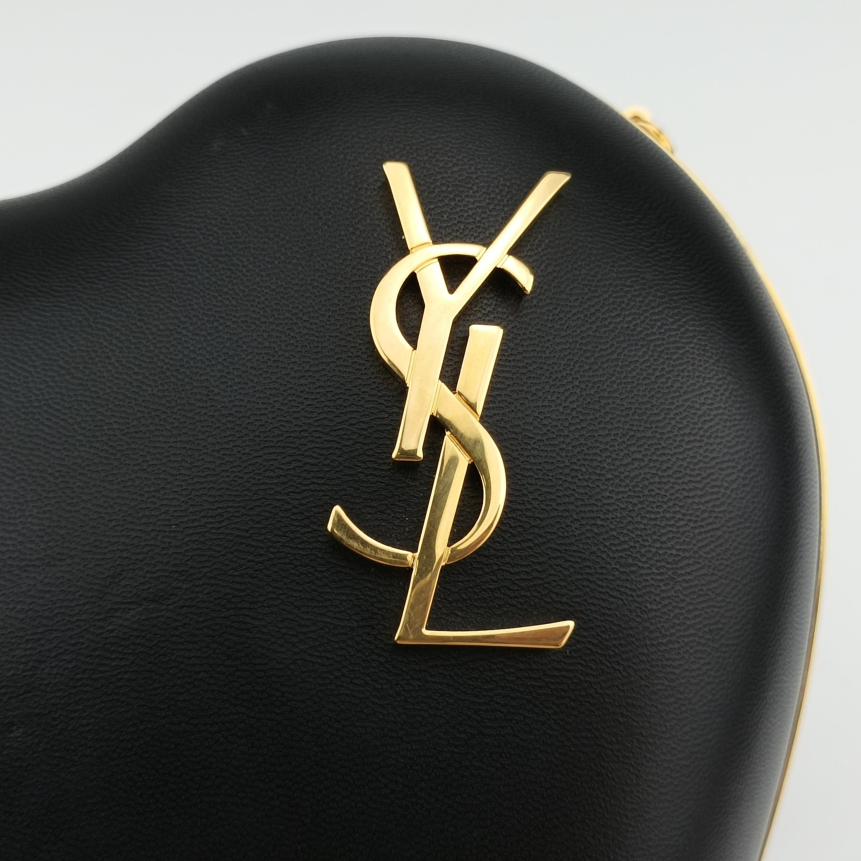 Love box heart Black Leather 466212 BCI466212.0918ラブボックス ハート型 ブラック レザー 466212 BCI466212.0918