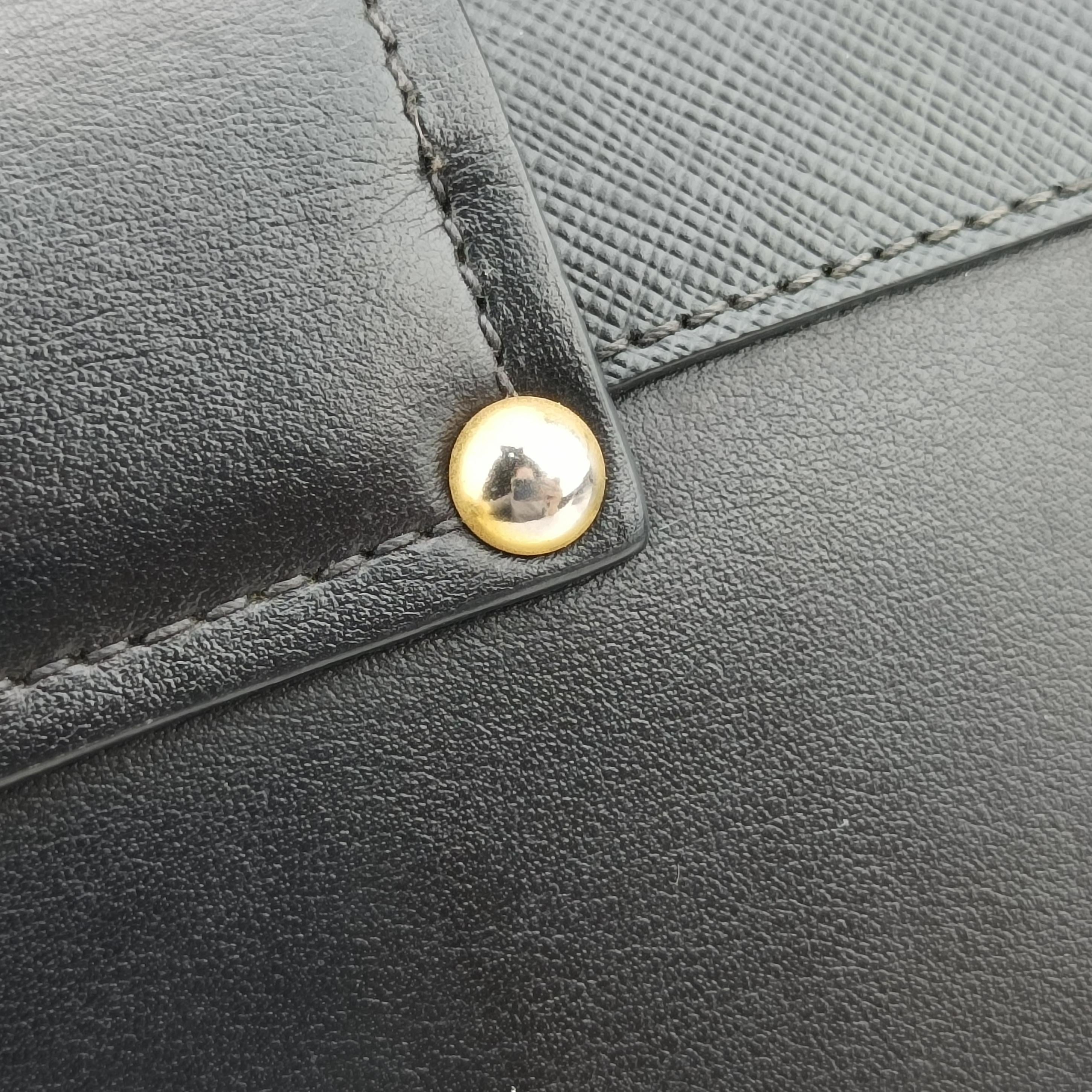 Cahier Black Leather 25カイエ ブラック レザー 25