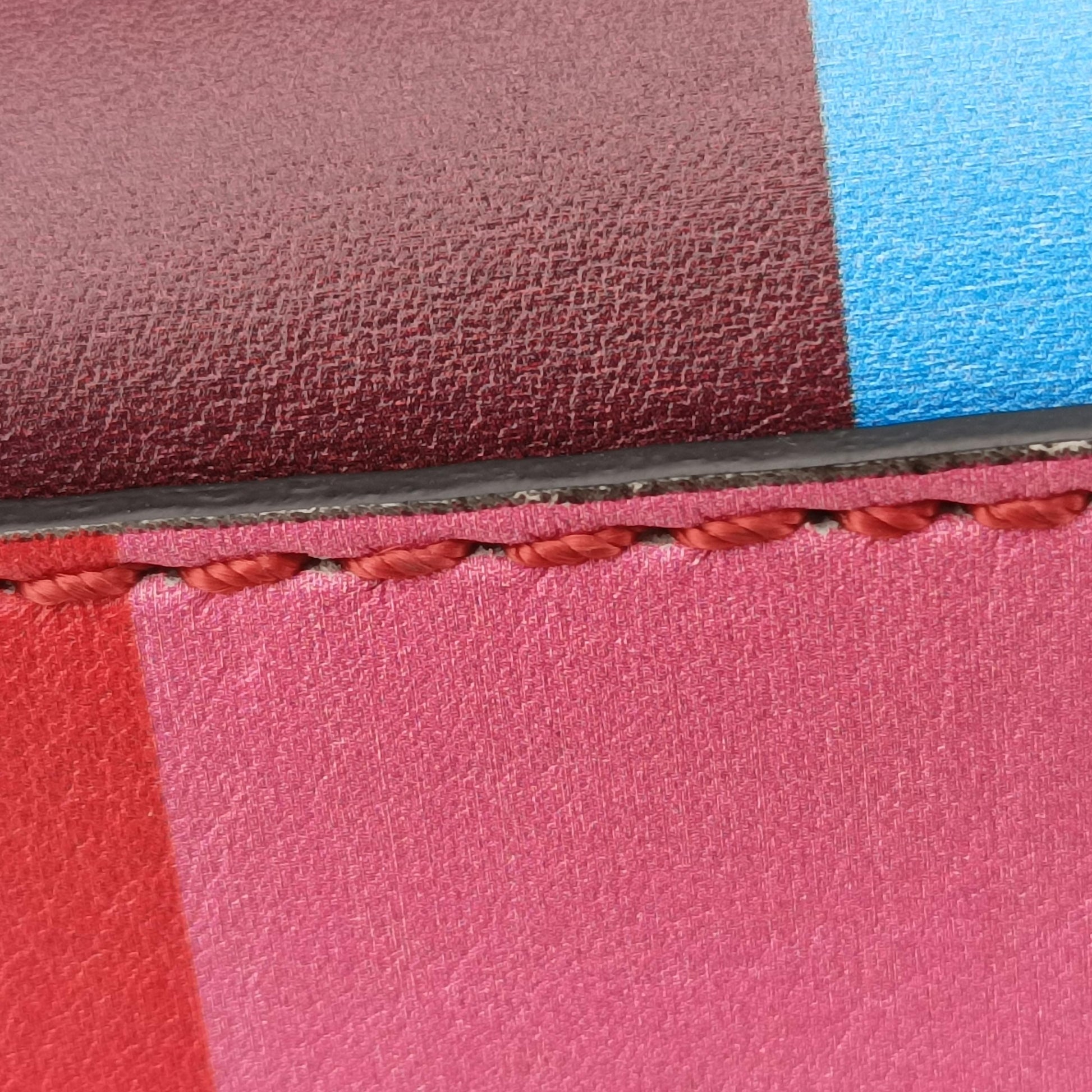 Rockstud Multicolour Leather BGI540PSE1ロックスタッズ マルチカラー レザー BGI540PSE1