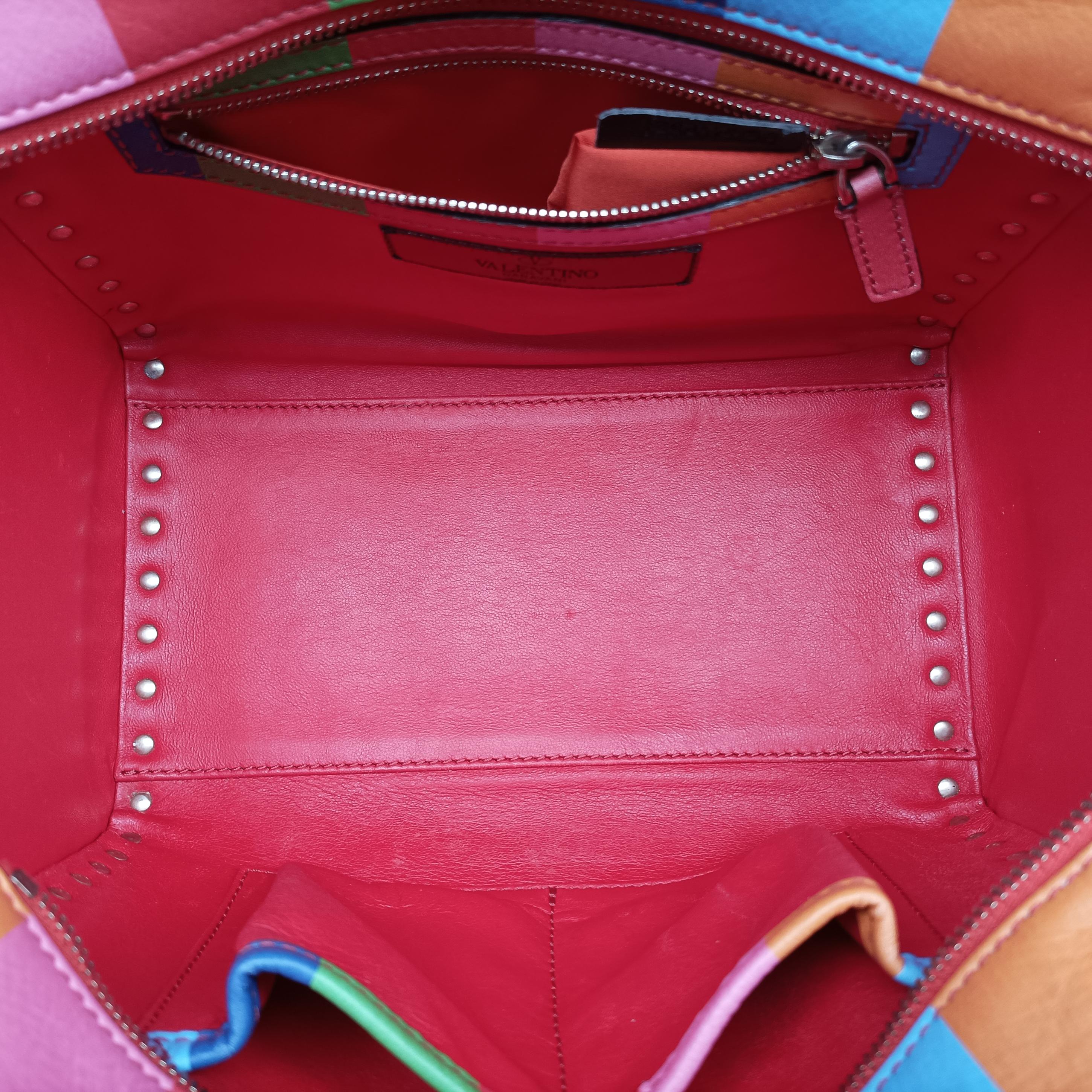 Rockstud Multicolour Leather BGI540PSE1ロックスタッズ マルチカラー レザー BGI540PSE1