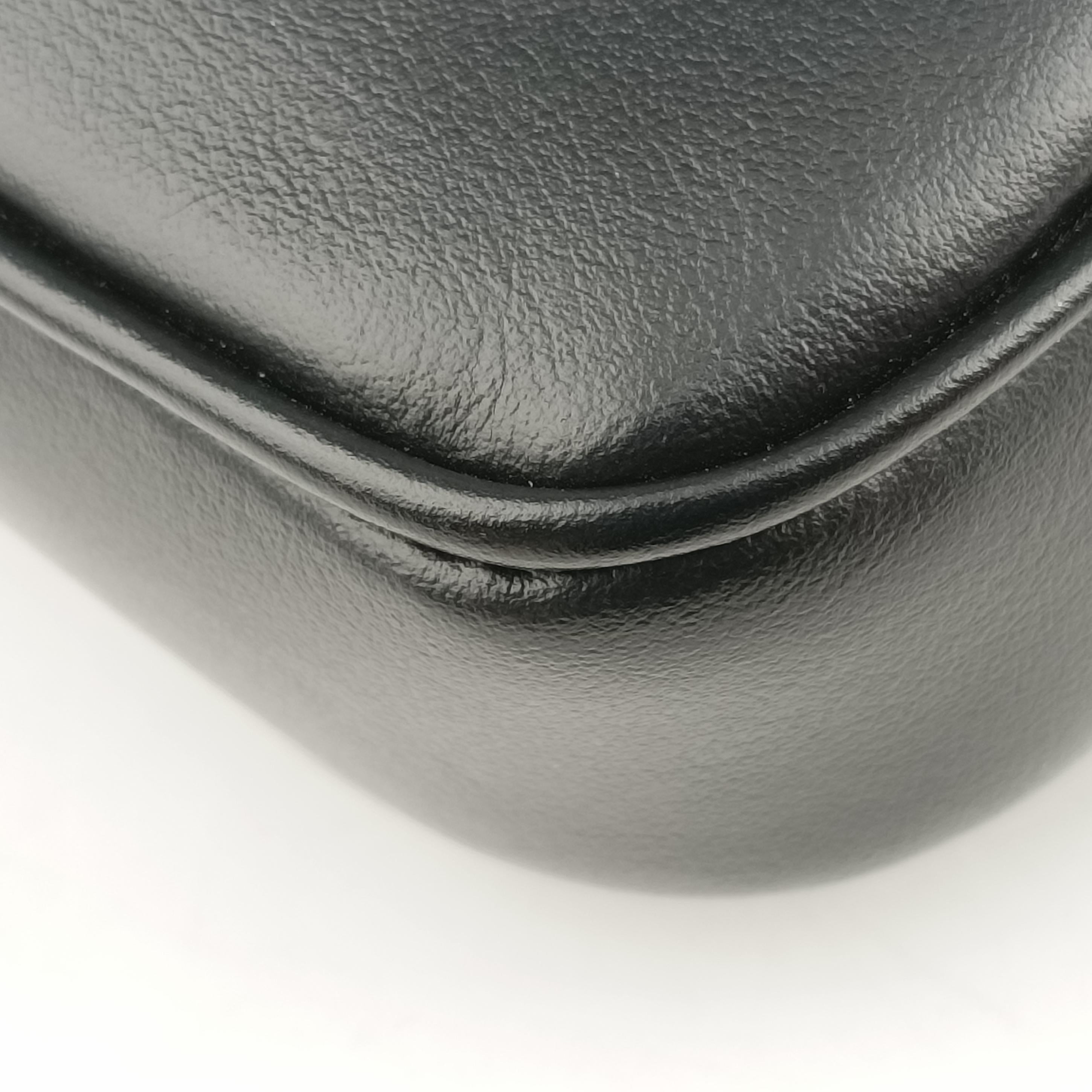 logo Black leather 58ロゴ ブラック レザー 58