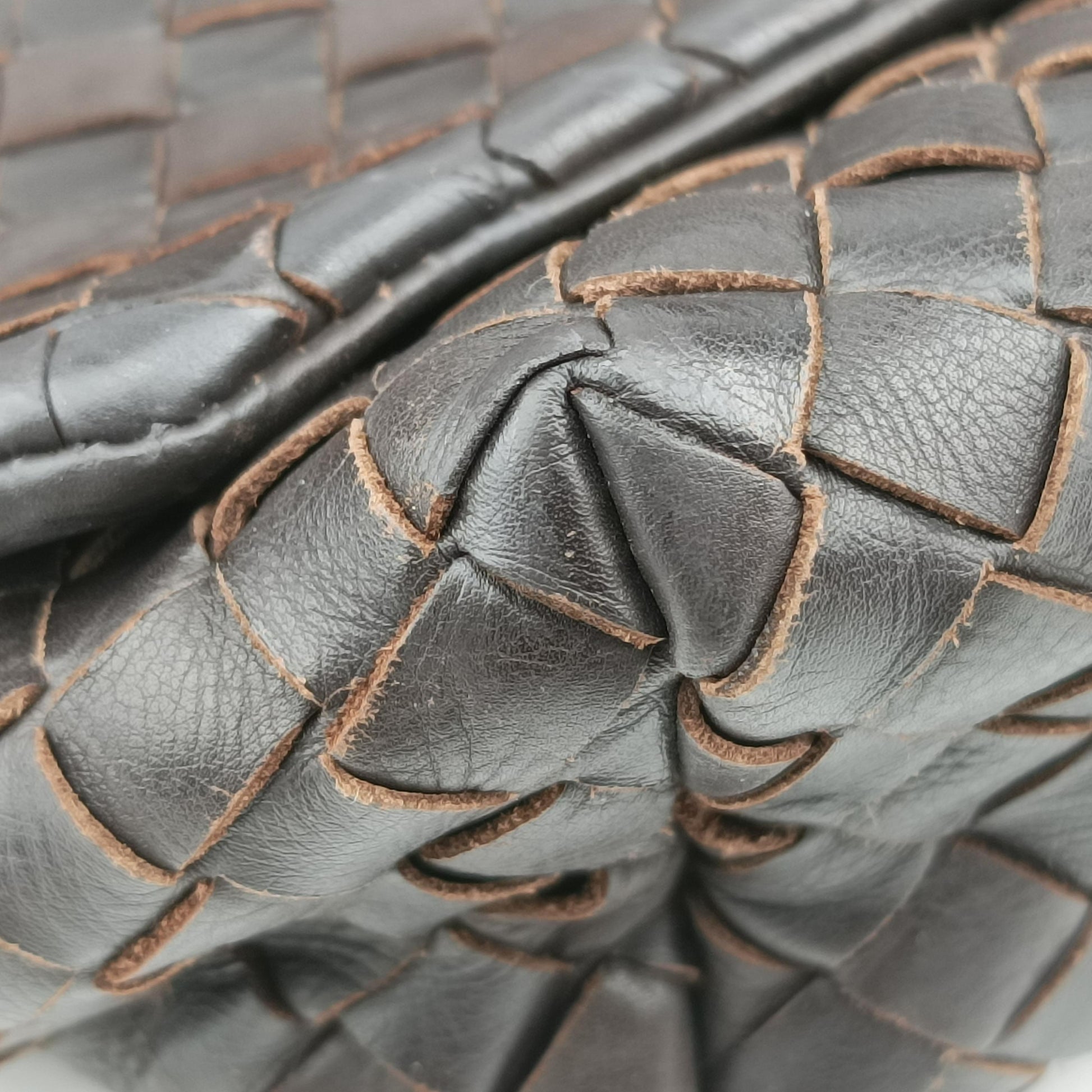 Intrecciato Brown lambskin 161314 VQ131 1301 EPEV 2011 1553 Aイントレチャート ブラウン ラムスキン 161314 VQ131 1301 EPEV 2011 1553 A