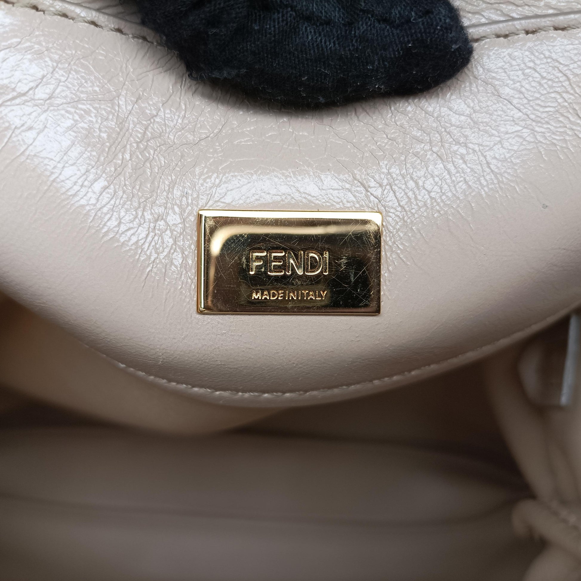 flap Beige Leather 8BH364 8BH364-A86T-199-12085フラップ ベージュ レザー 8BH364 8BH364-A86T-199-12085