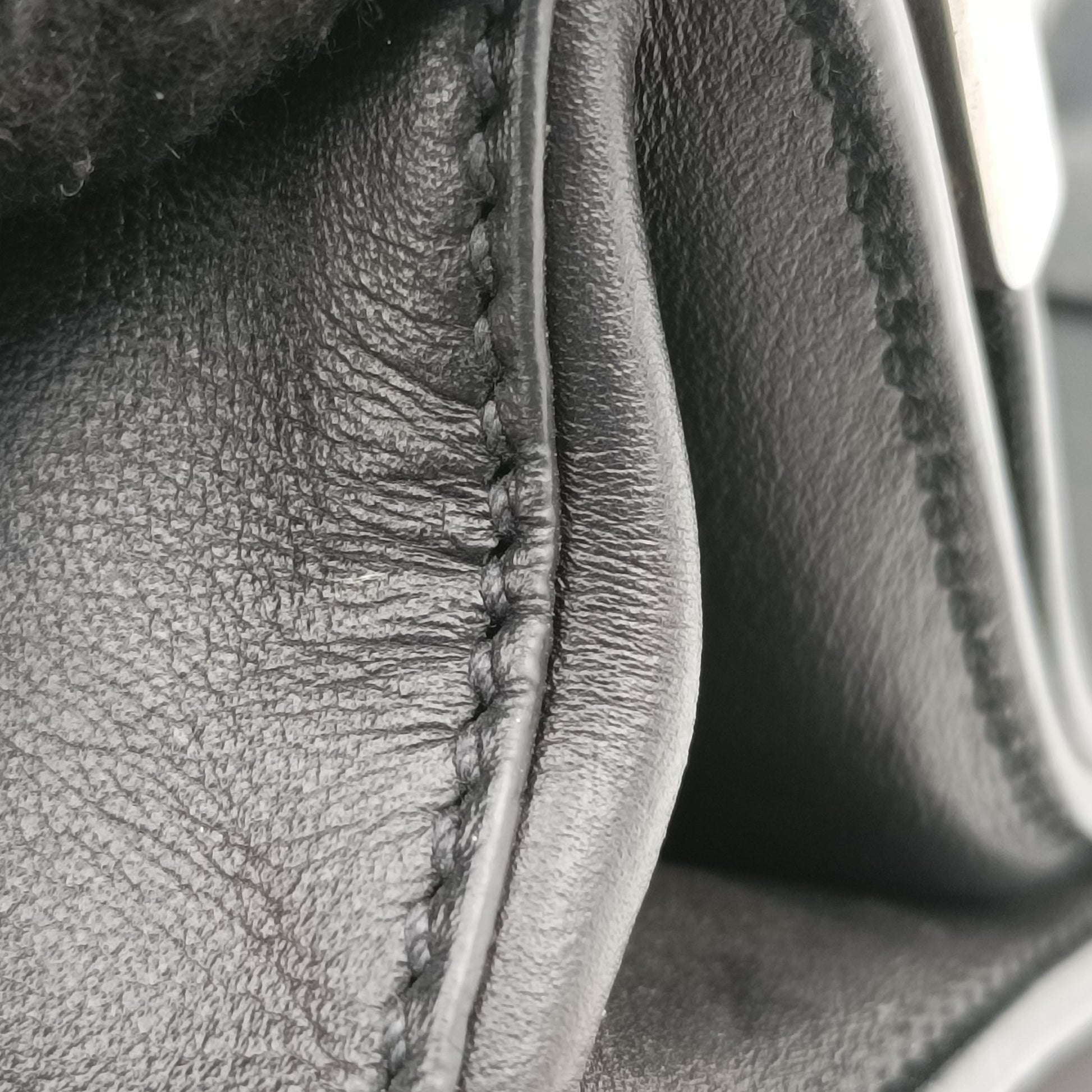 Cahier Black Leather 1BD045 25カイエ ブラック レザー 1BD045 25