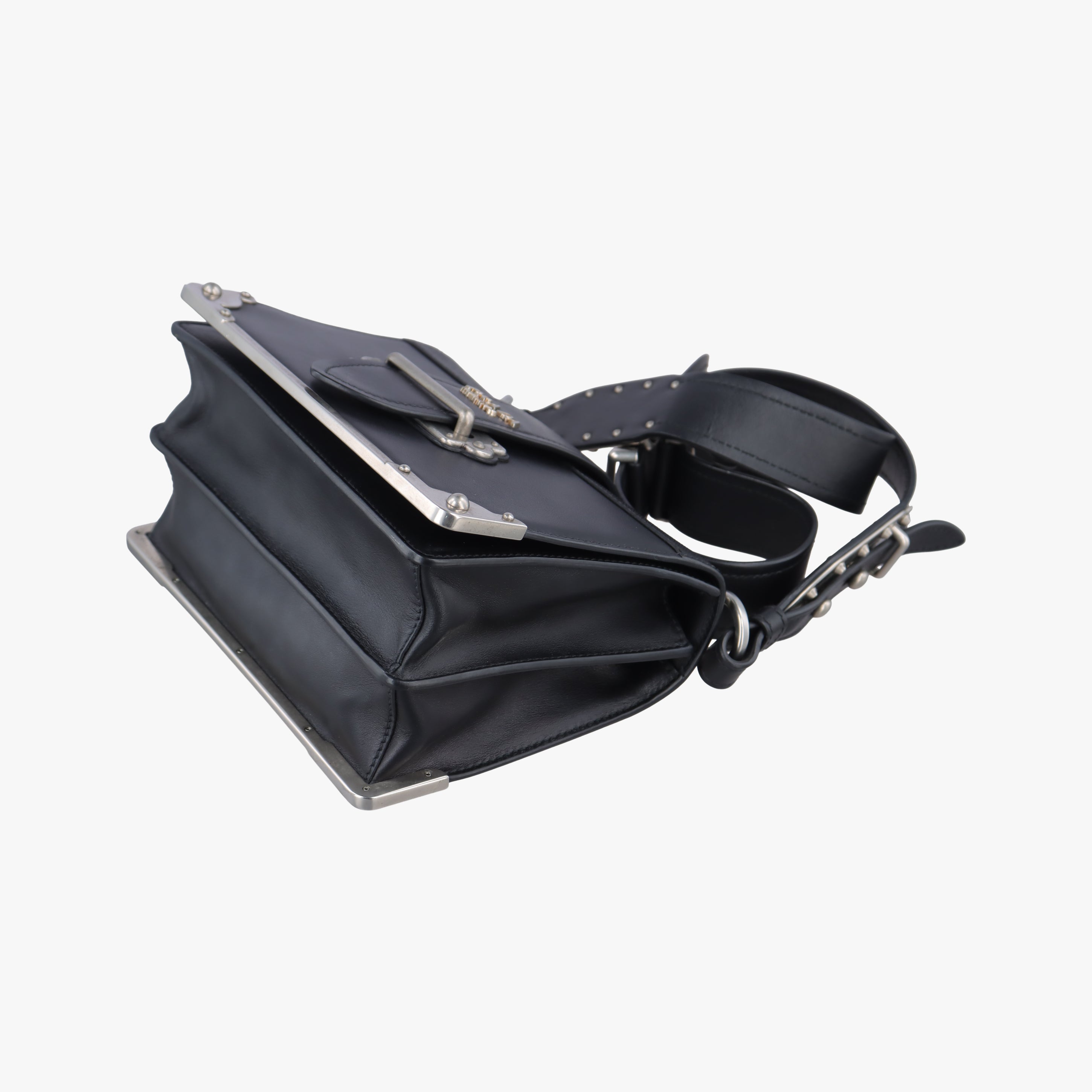 Cahier Black Leather 1BD045 25カイエ ブラック レザー 1BD045 25