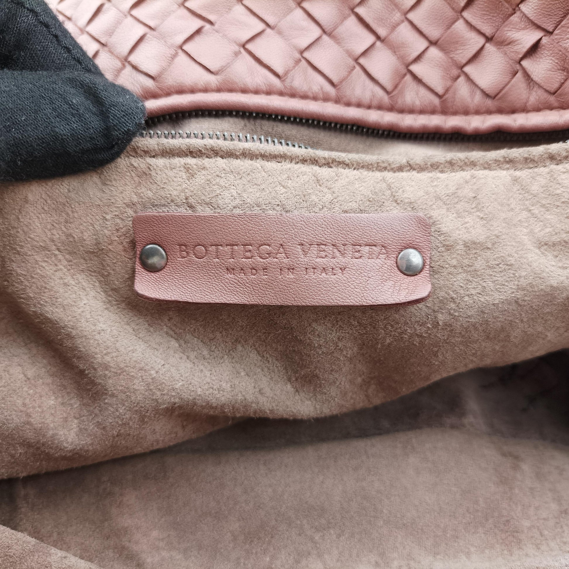 Cesta Intrecciato Pink lambskin B02019171Vセスタ イントレチャート ピンク ラムスキン B02019171V