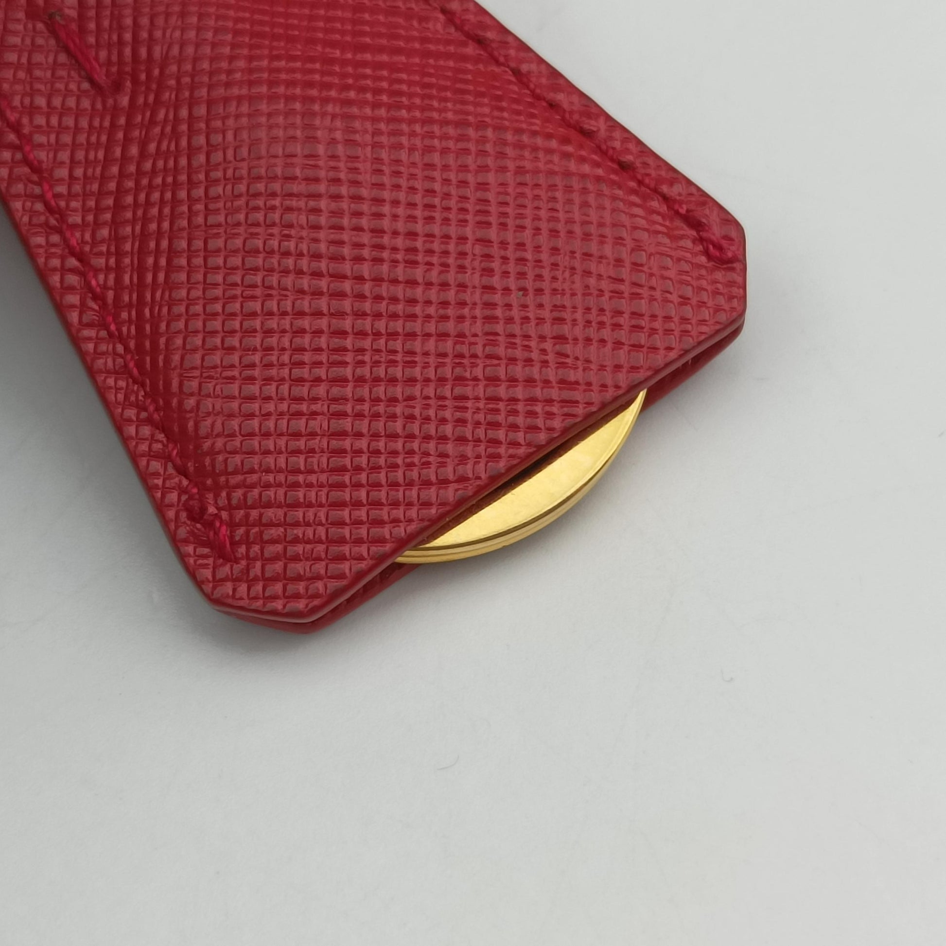 Triangle logo Red SAFFIANO Leather 208三角ロゴ レッド サフィアーノレザー 208