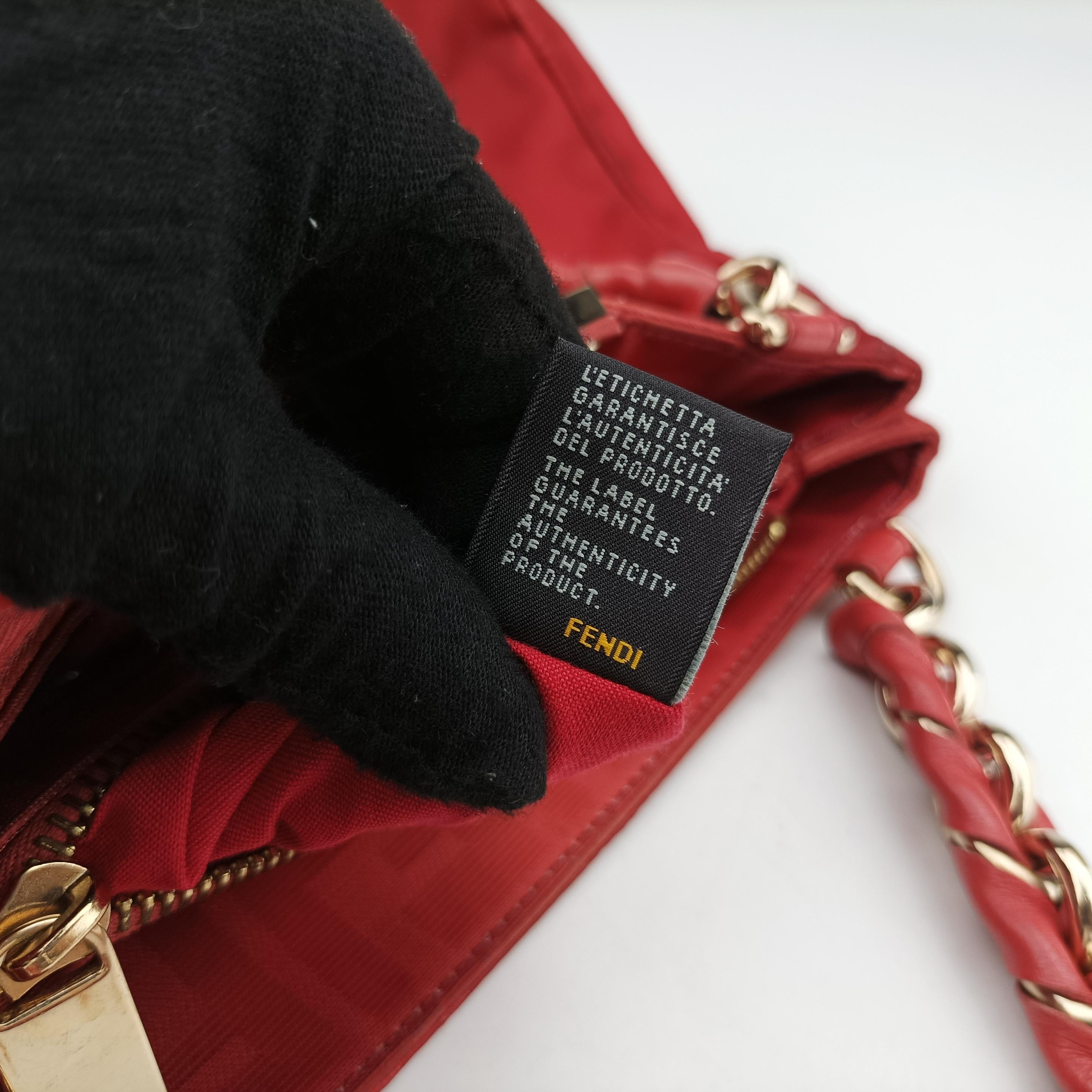 Mia Red fabric 8BR615 2516-8BR615.CFE-099ミア レッド ジャガード 8BR615 2516-8BR615.CFE-099