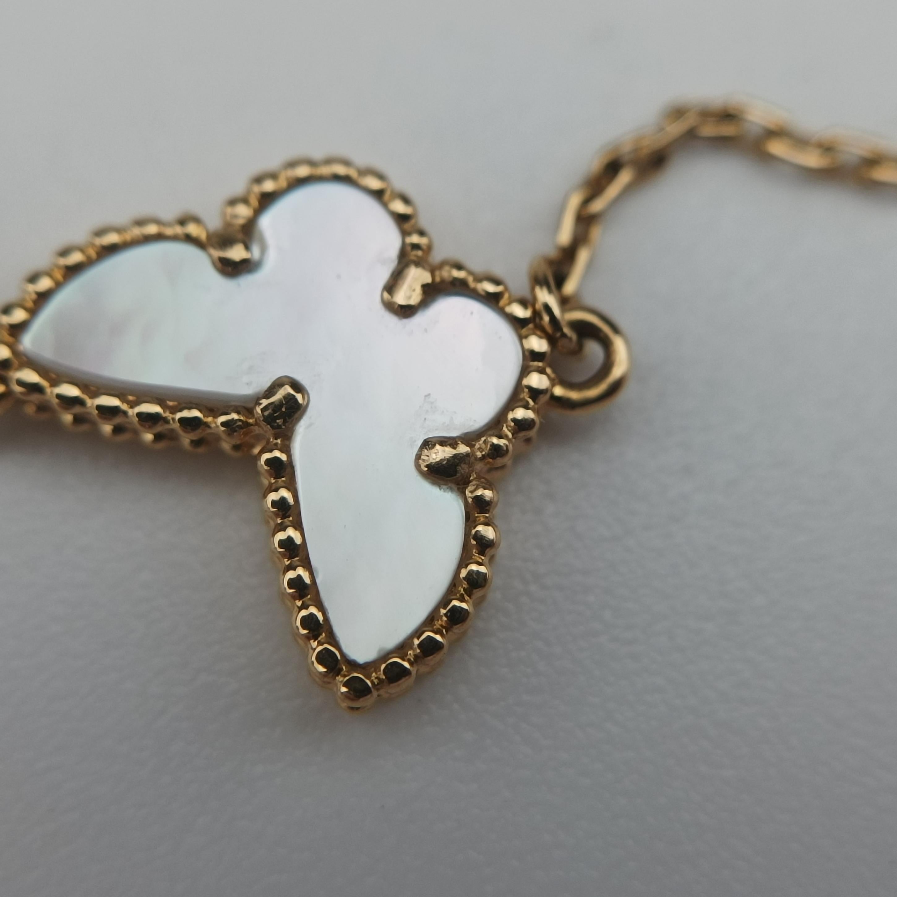 Sweet Alhambra Papillon White×golden AU750 ARF69000 JE489574スウィートアルハンブラ パピヨン ホワイト×ゴールド AU750 ARF69000 JE489574