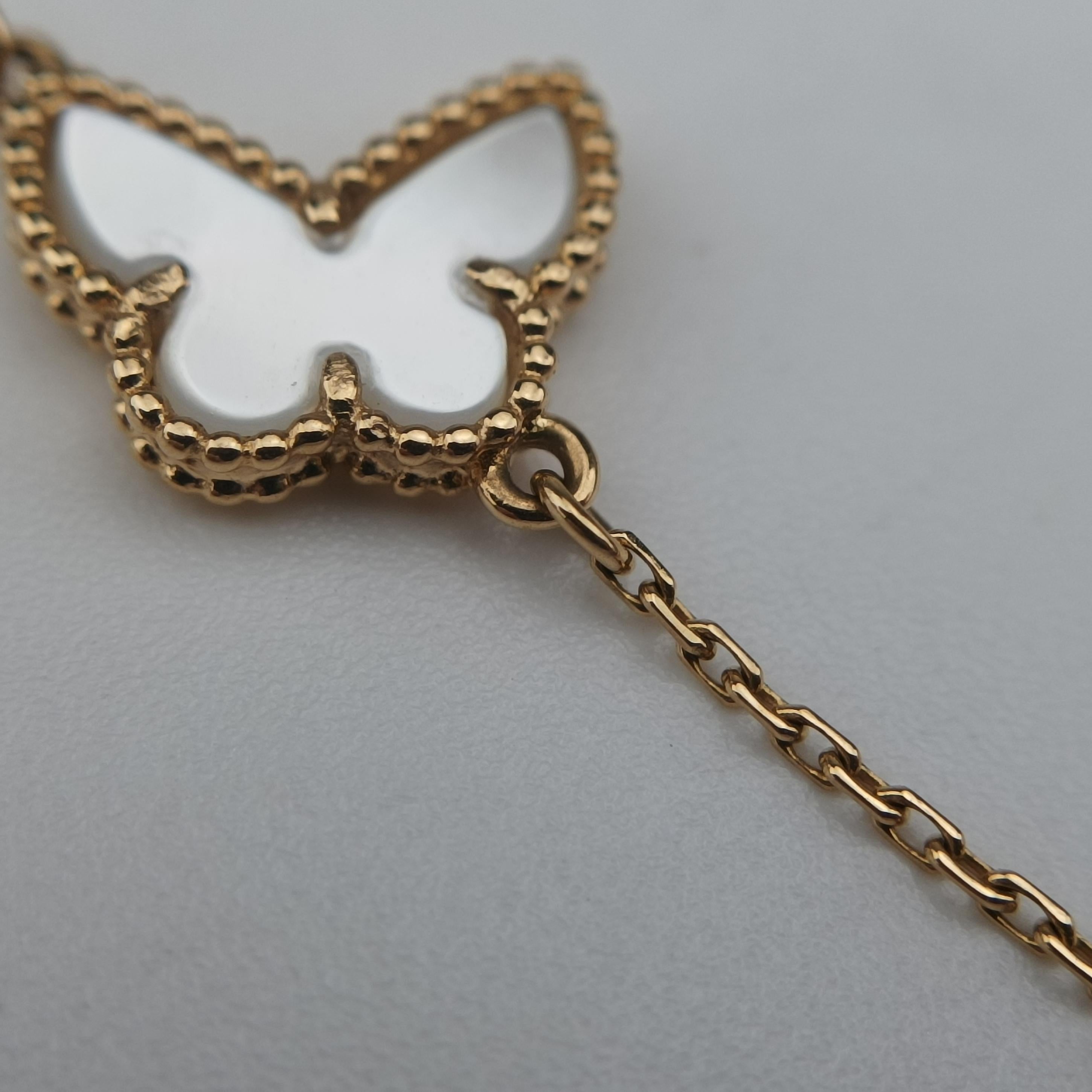 Sweet Alhambra Papillon White×golden AU750 ARF69000 JE489574スウィートアルハンブラ パピヨン ホワイト×ゴールド AU750 ARF69000 JE489574