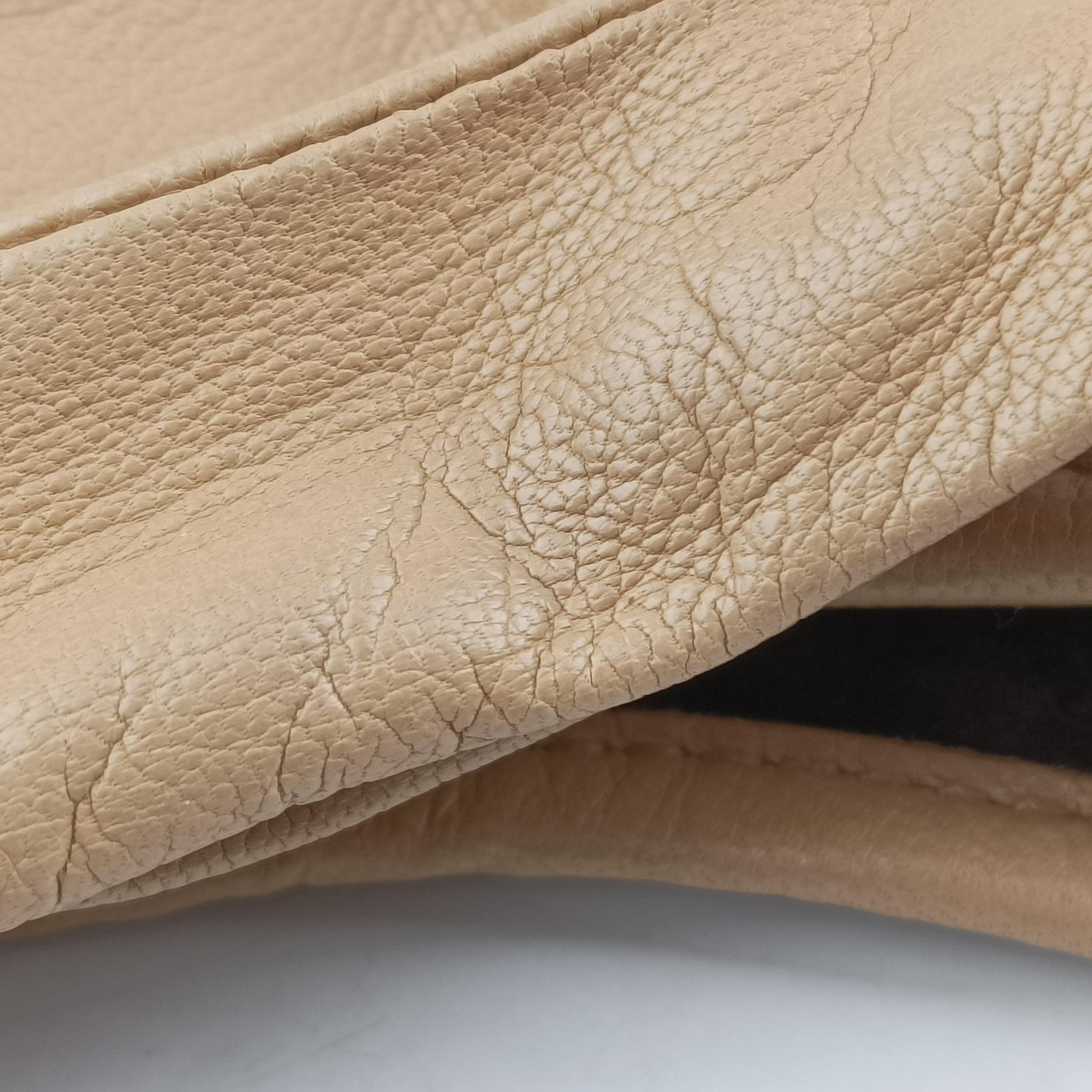 Mombasa Beige Leather 122245 122245.001998モンバサ ベージュ レザー 122245 122245.001998