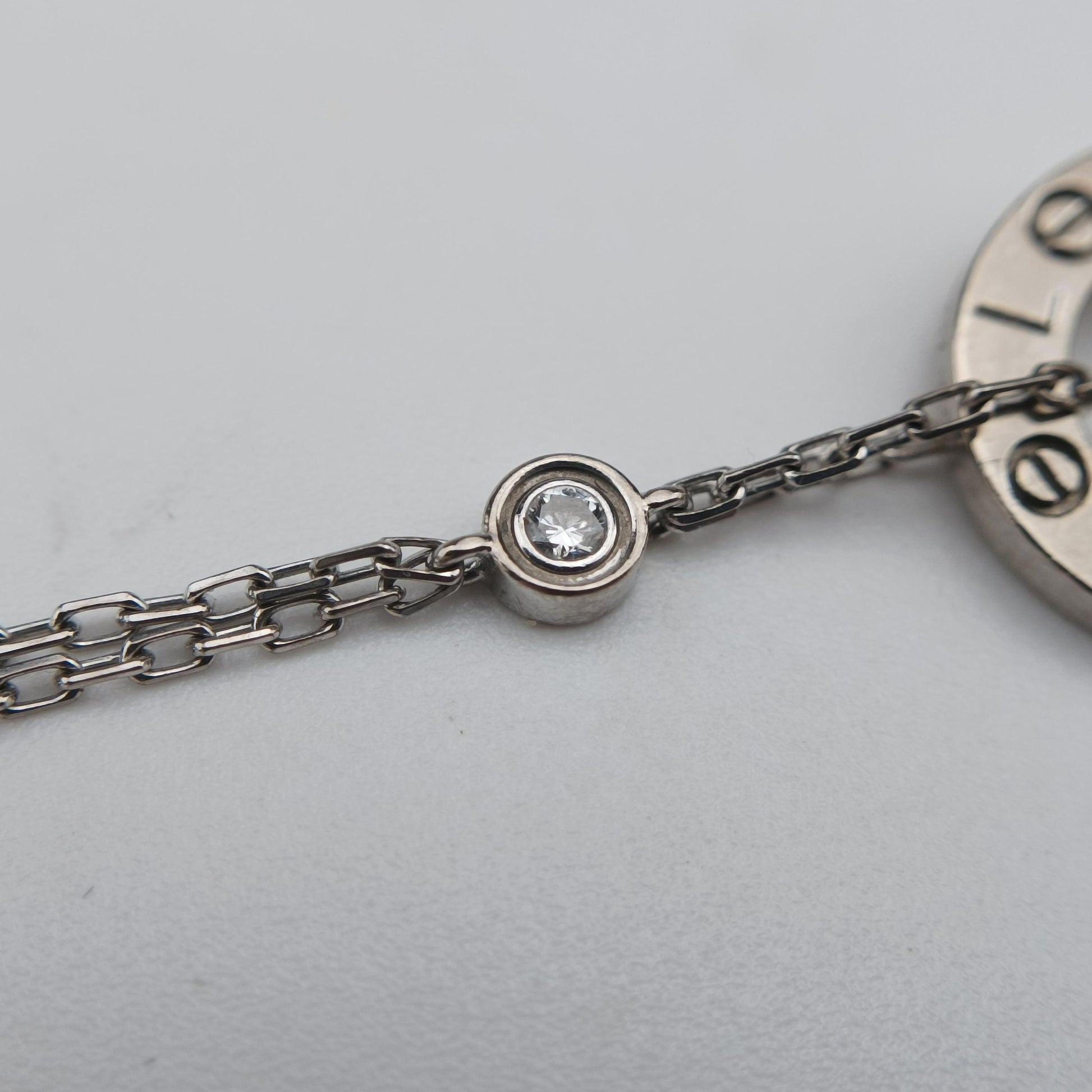 Love Circle DIAMONDS White AU750 B6038100 TM2217ラブサークル ダイヤモンド ホワイト AU750 B6038100 TM2217