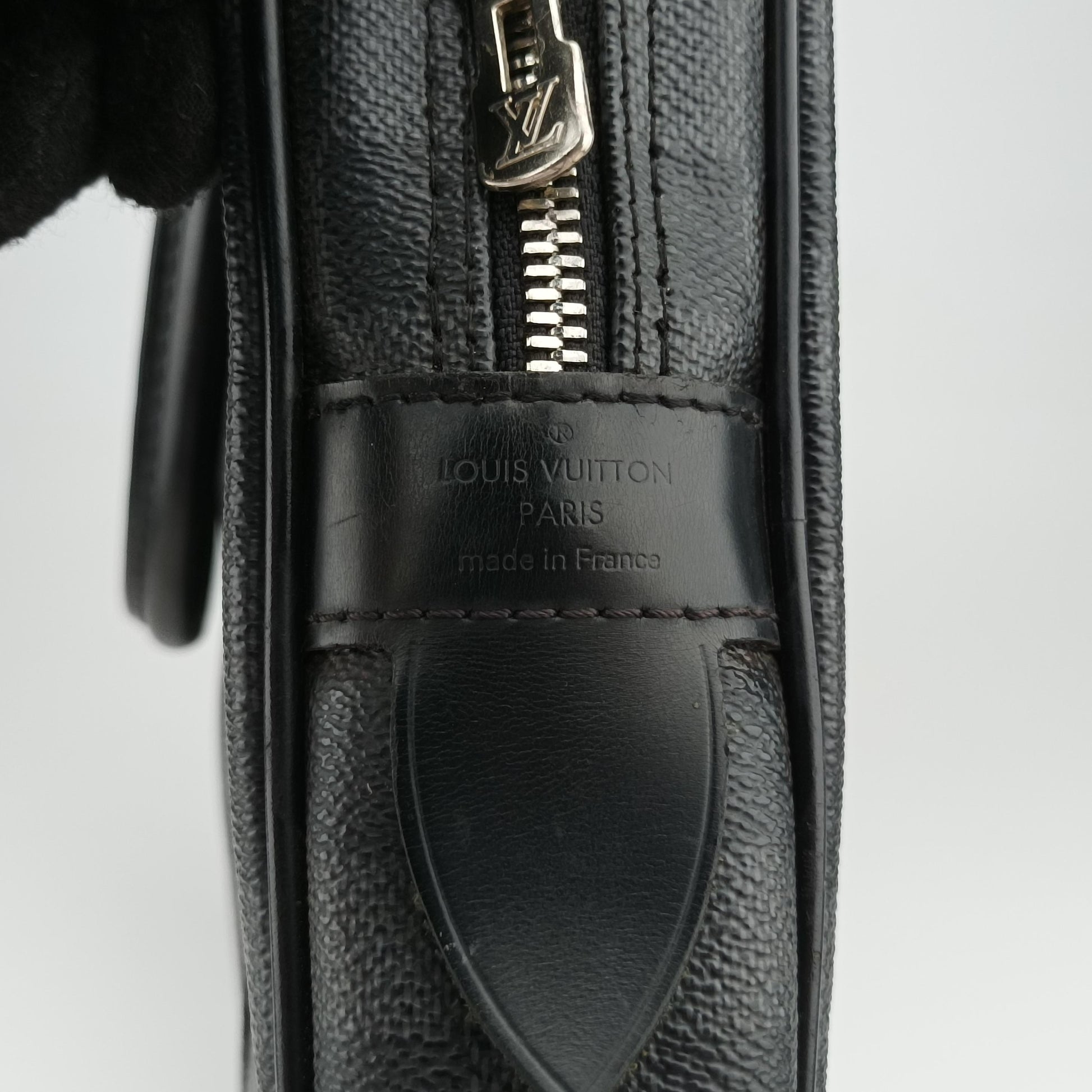 Porte Documents Voyage Noir Damier Graphite N41125 BA4171ポルト ドキュマン ヴォワヤージュ ノワール ダミエグラフィット N41125 BA4171