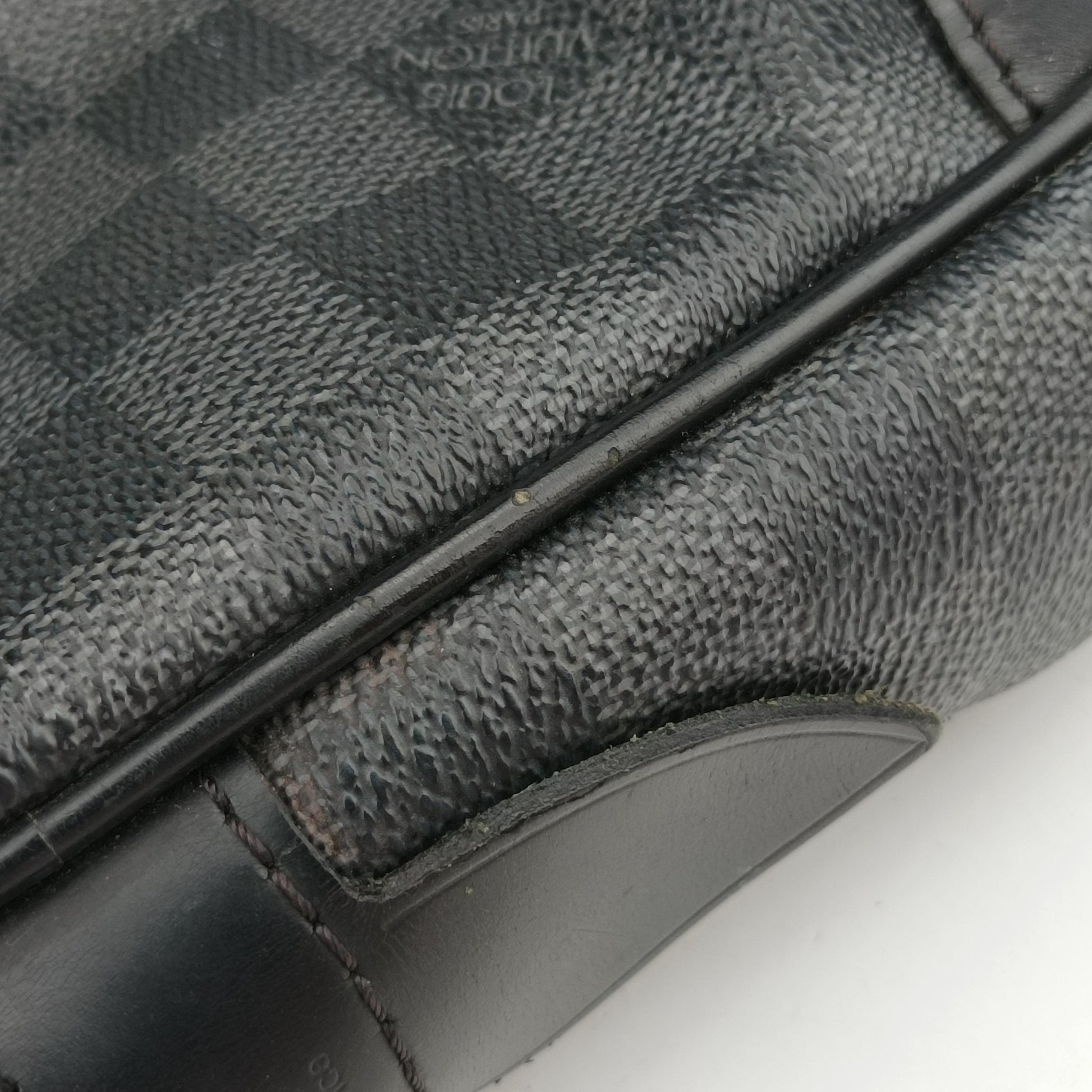 Porte Documents Voyage Noir Damier Graphite N41125 BA4171ポルト ドキュマン ヴォワヤージュ ノワール ダミエグラフィット N41125 BA4171