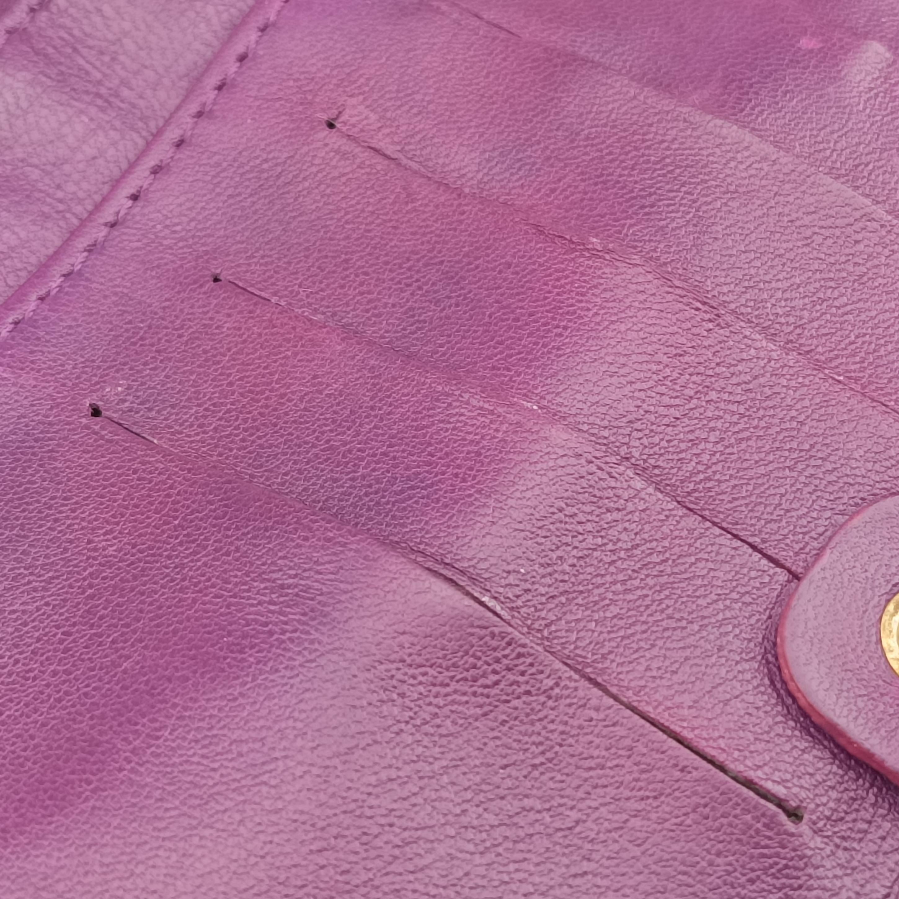 Embossed Logo Purple Leather 8M0219 2401-8M0219-YMY-089エンボス ロゴ パープル レザー 8M0219 2401-8M0219-YMY-089