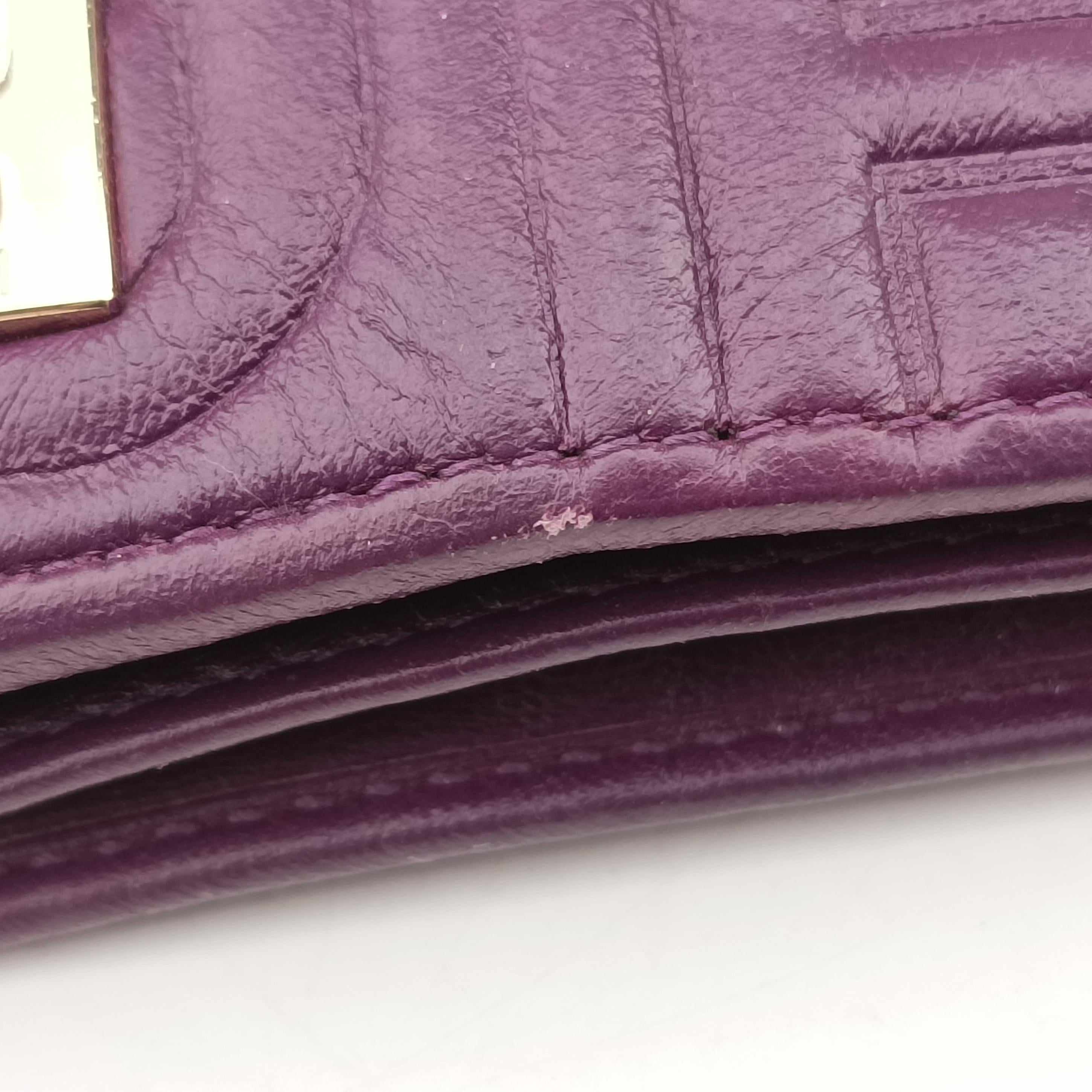 Embossed Logo Purple Leather 8M0219 2401-8M0219-YMY-089エンボス ロゴ パープル レザー 8M0219 2401-8M0219-YMY-089