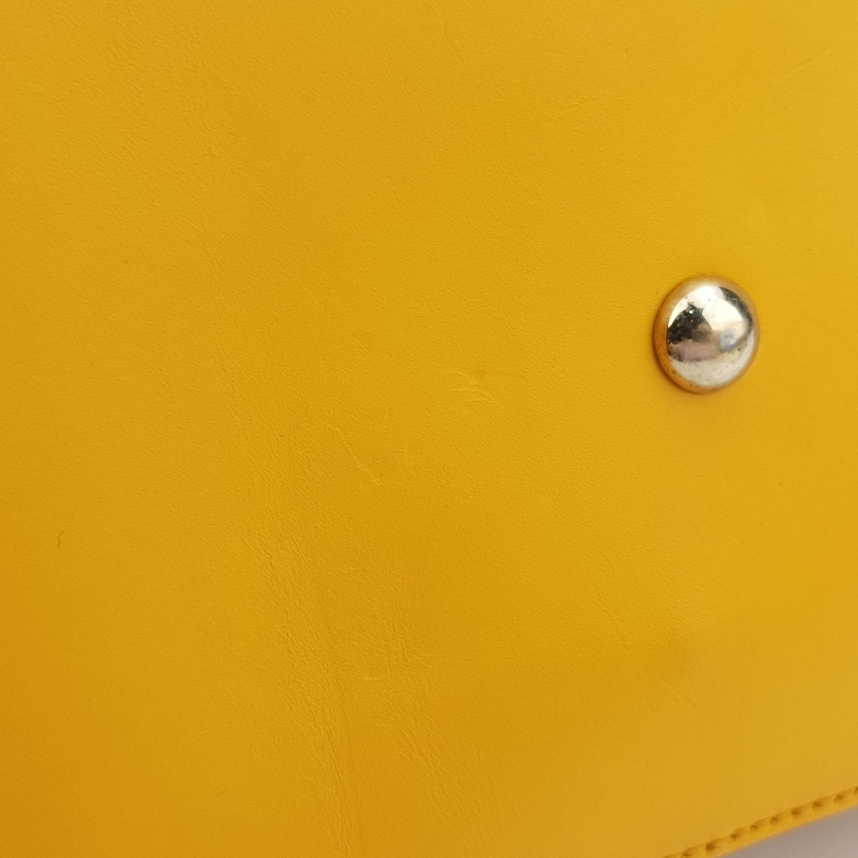 Bright Diamante Yellow Leather 354332 C016228600ブライトディアマンテ イエロー レザー 354332 C016228600