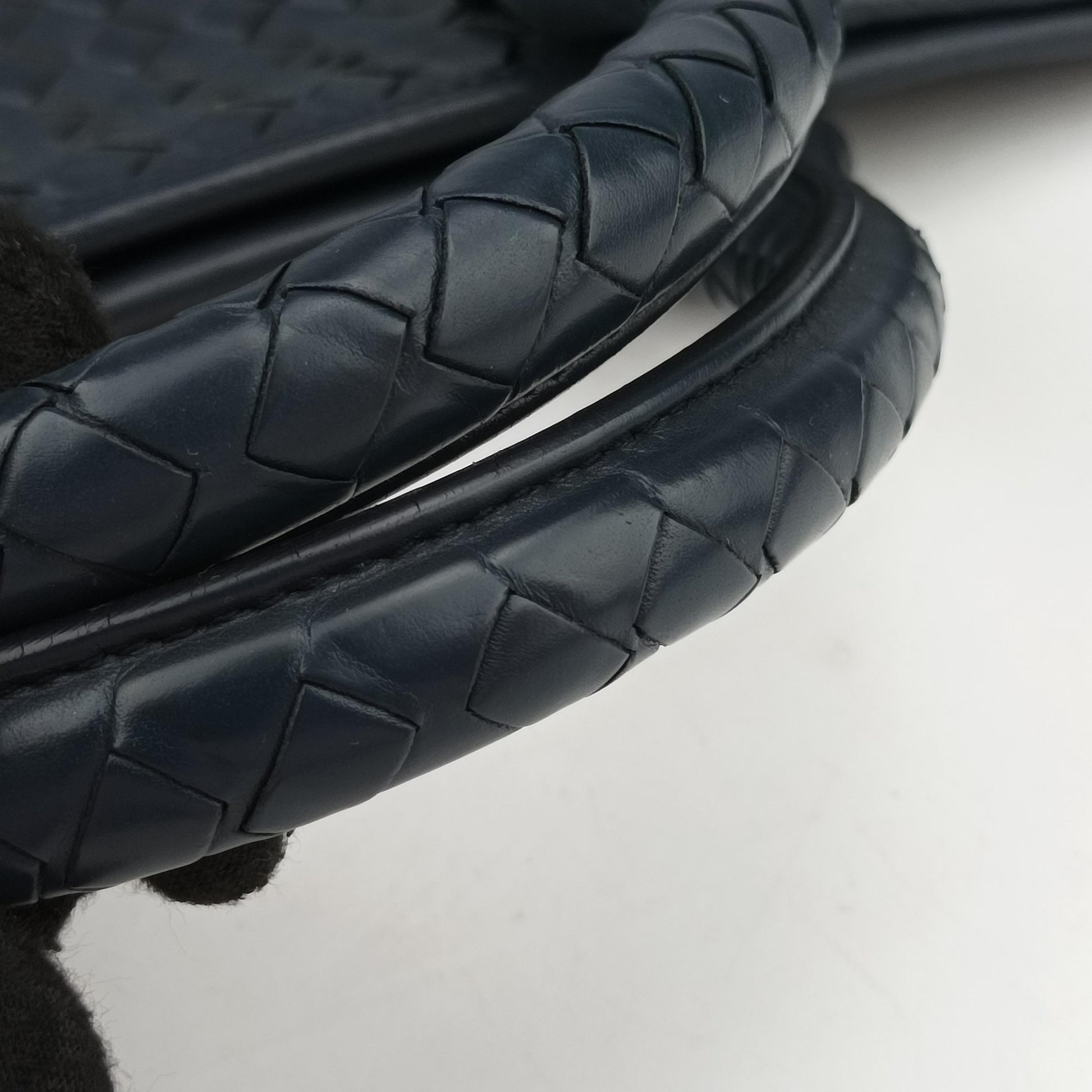 Intrecciato Black lambskin B03944741Yイントレチャート ブラック ラムスキン B03944741Y