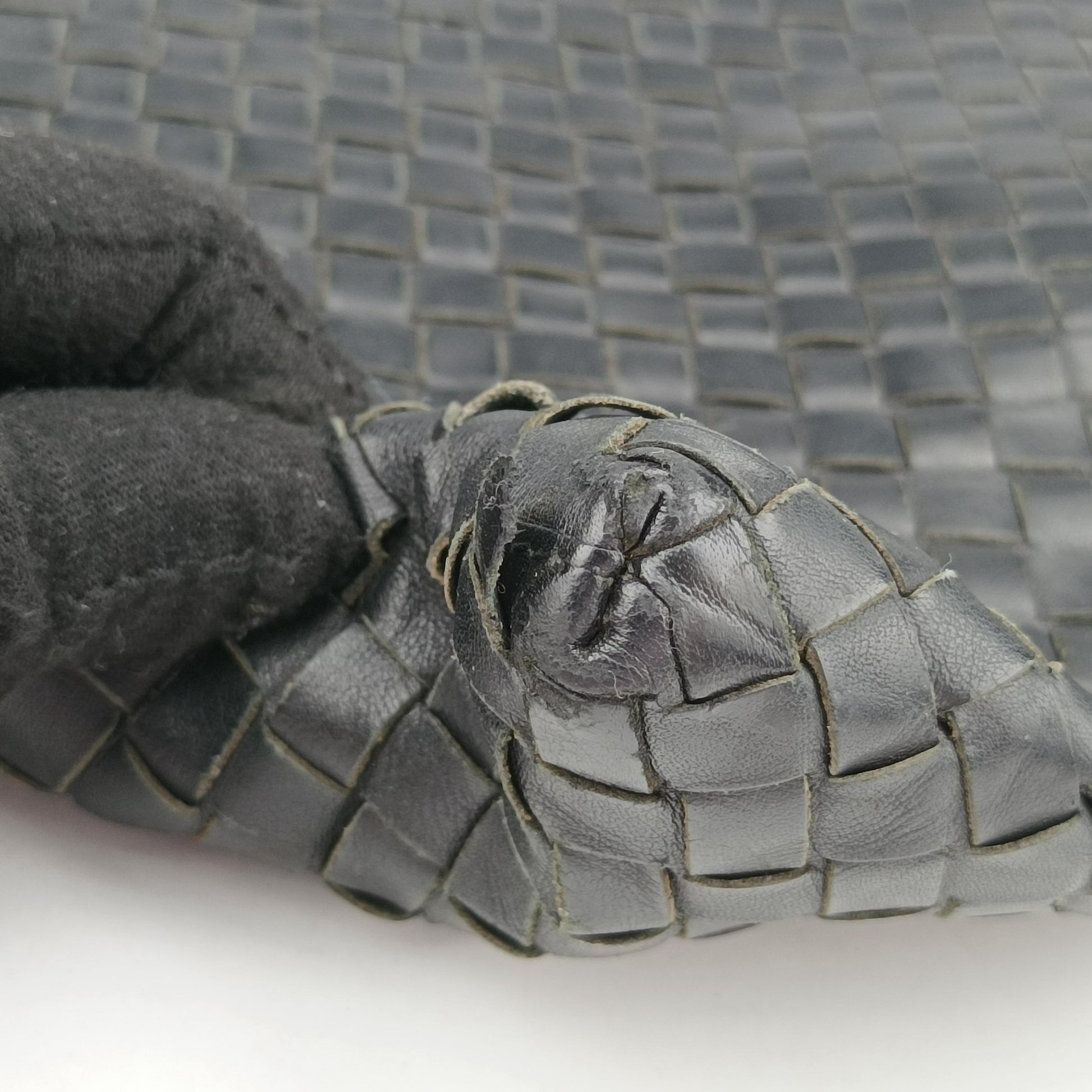 Intrecciato Black lambskin B02867630Cイントレチャート ブラック ラムスキン B02867630C