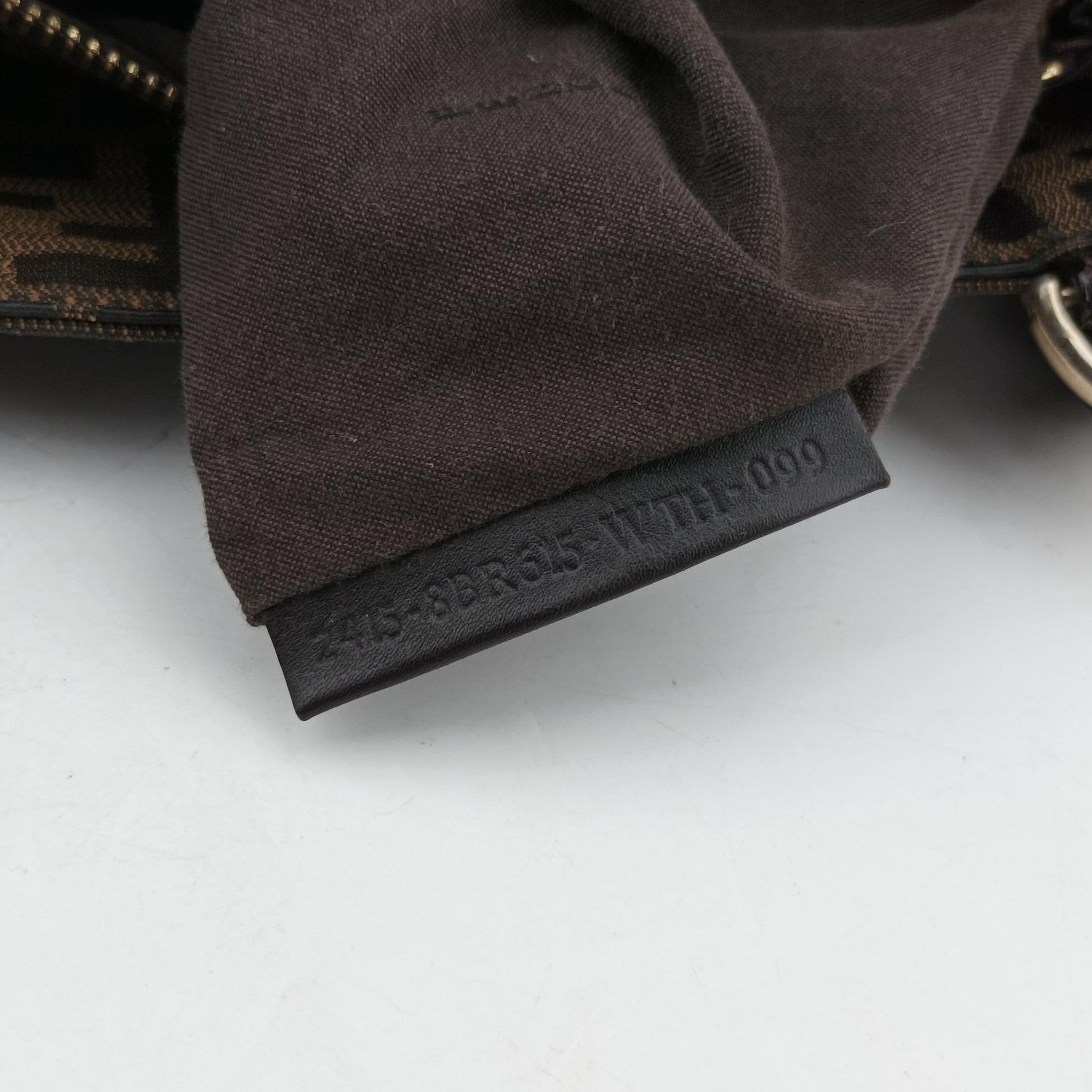 Mia Brown canvas 8BR615 2415-8BR615-WTH-099ミア ブラウン キャンバス 8BR615 2415-8BR615-WTH-099