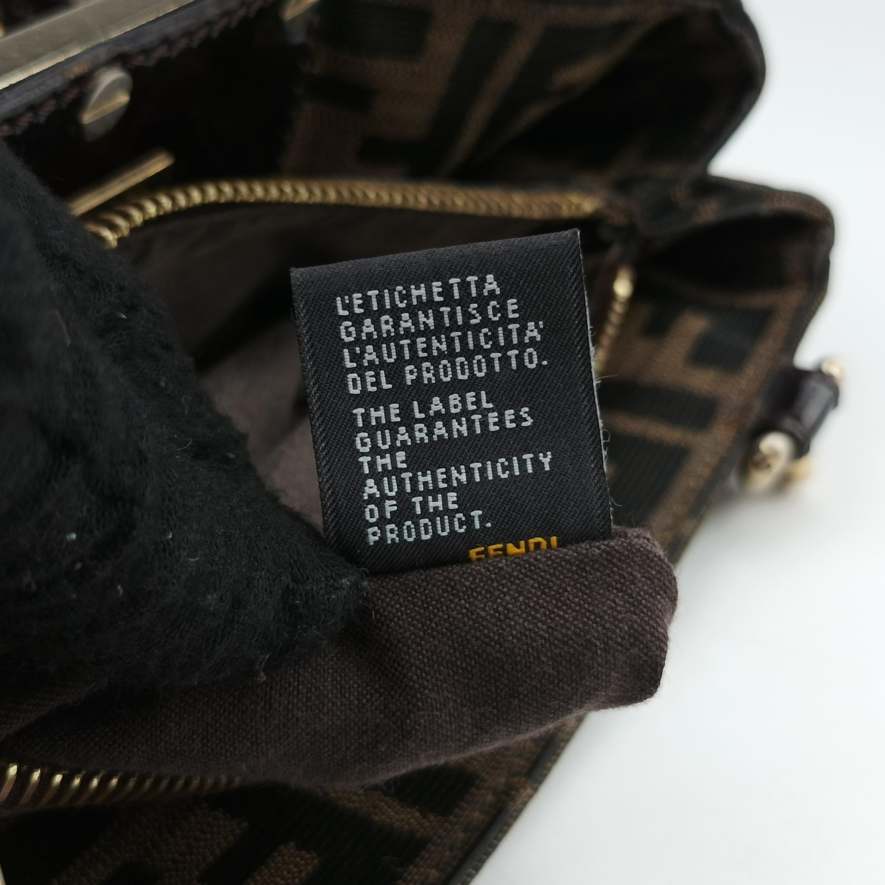 Mia Brown canvas 8BR615 2415-8BR615-WTH-099ミア ブラウン キャンバス 8BR615 2415-8BR615-WTH-099