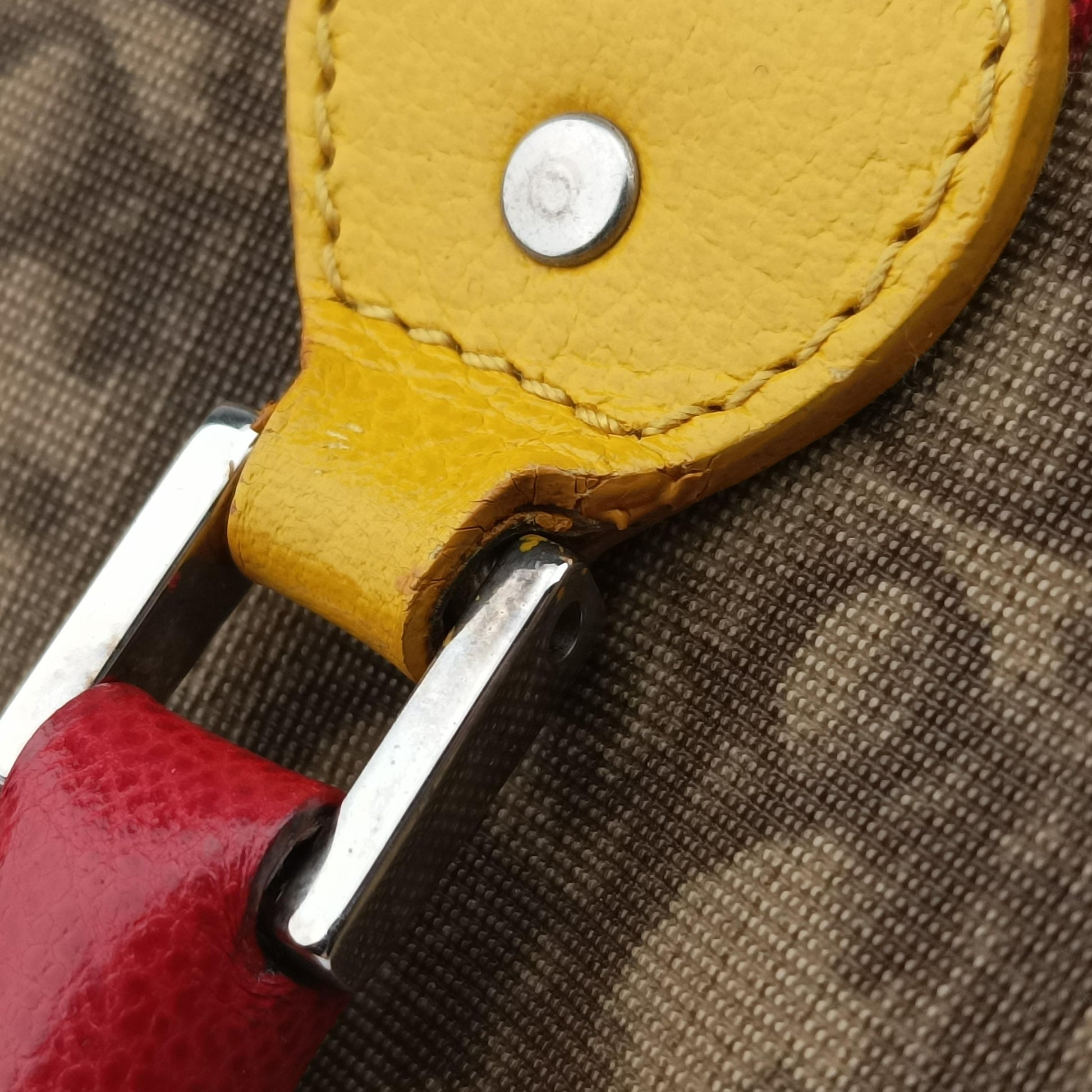 Trotter Beige x Yellow x Red x Green PVC coated canvas leather 05-MA-0054トロッター ベージュ×イエロー×レッド×グリーン PVCコーティングキャンバス レザー 05-MA-0054