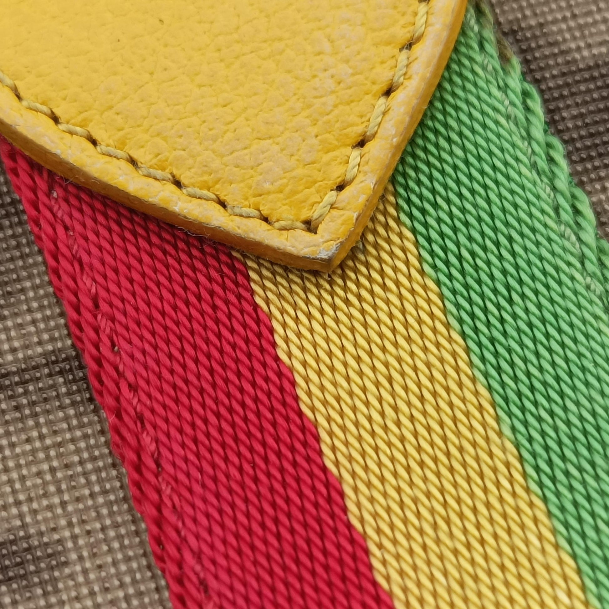 Trotter Beige x Yellow x Red x Green PVC coated canvas leather 05-MA-0054トロッター ベージュ×イエロー×レッド×グリーン PVCコーティングキャンバス レザー 05-MA-0054