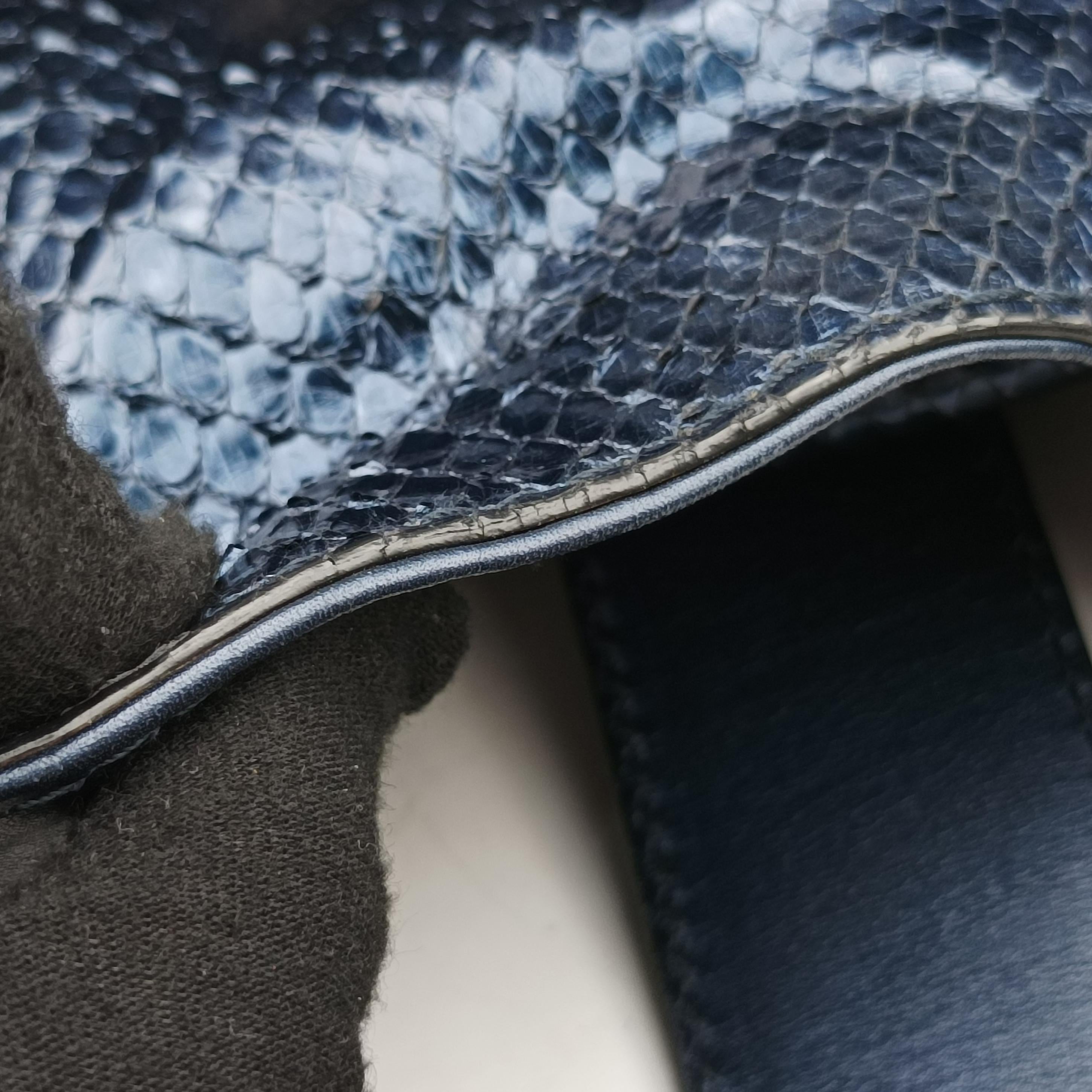 Stirrup Exotic Horsebit Navy snakeskin 296855 H012533357スターラップ エキゾチック ホースビット ネイビー ヘビ革 296855 H012533357