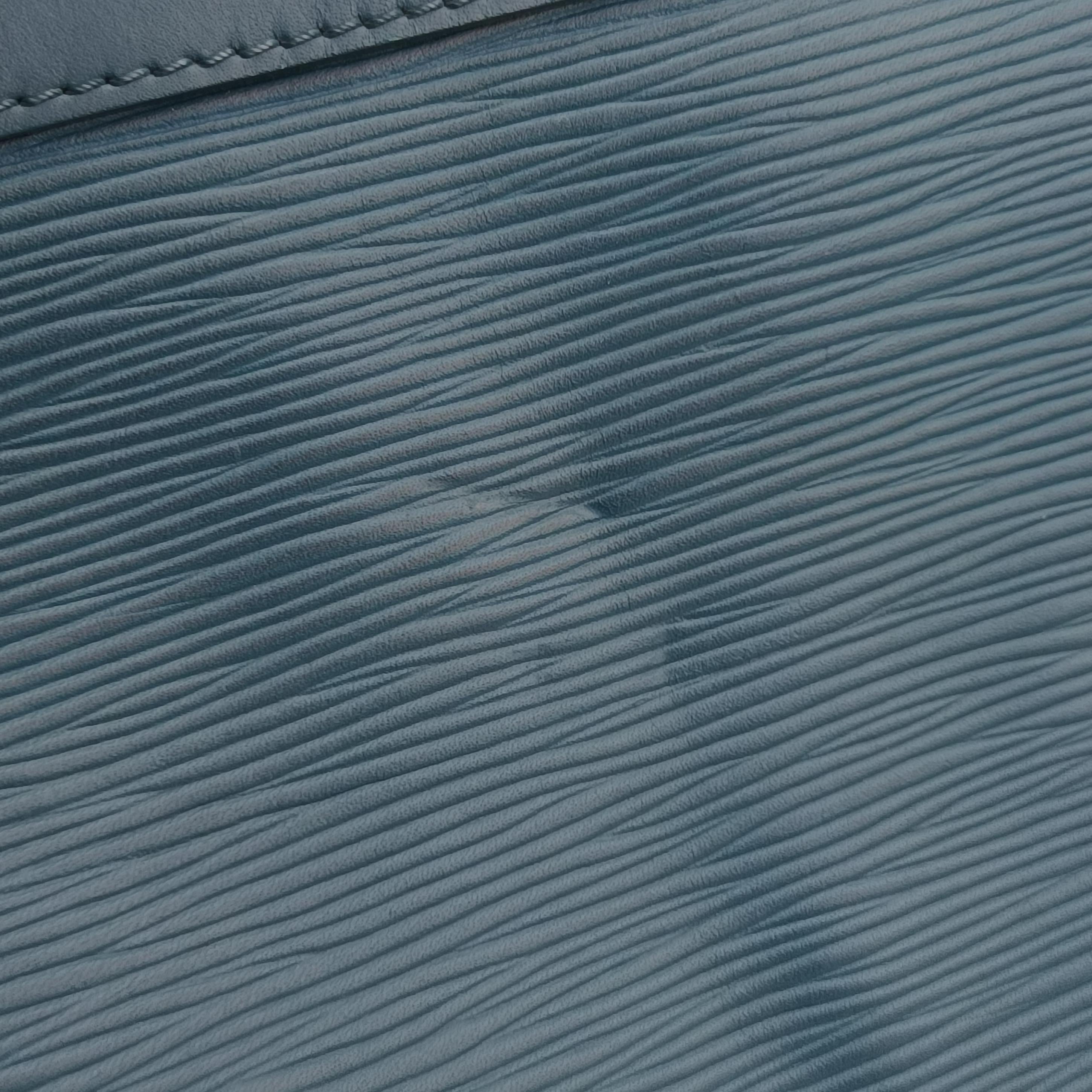 PorteDocument blue Epi M50165 CA1165ポルトドキュマンジュール ブルー エピ M50165 CA1165