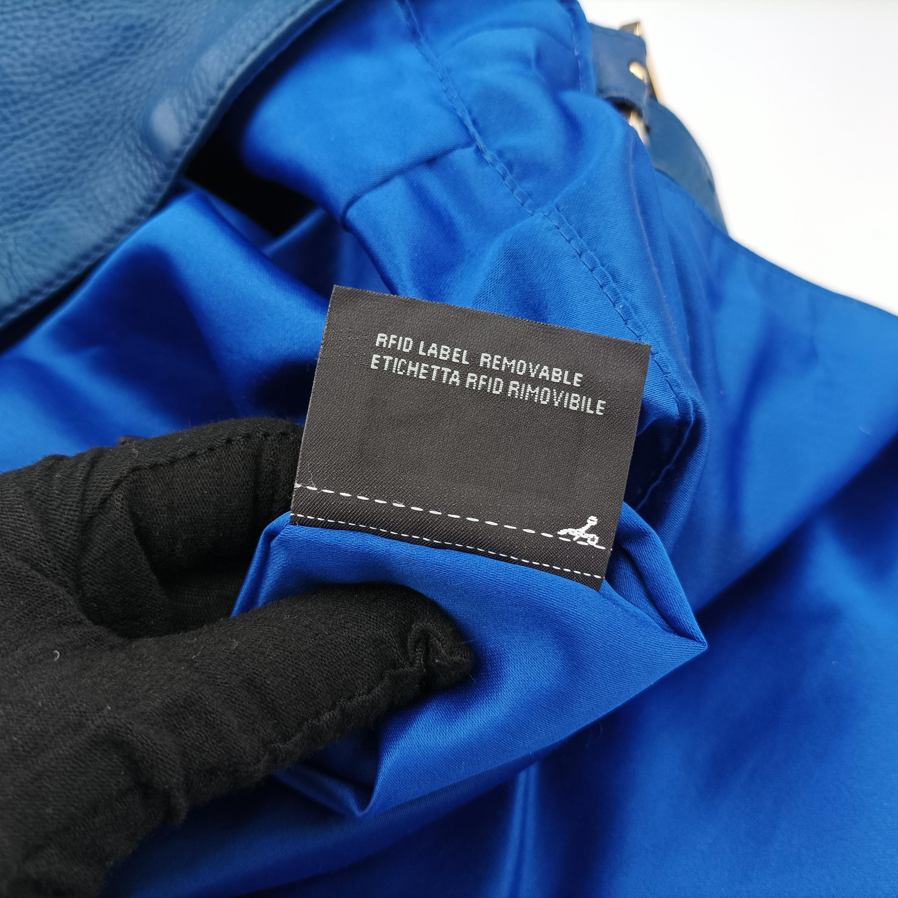 Big Mamma Forever Flap Blue leather 8BR638 8BR638-FB7 128-2354ビッグマンマバケット ブルー レザー 8BR638 8BR638-FB7 128-2354