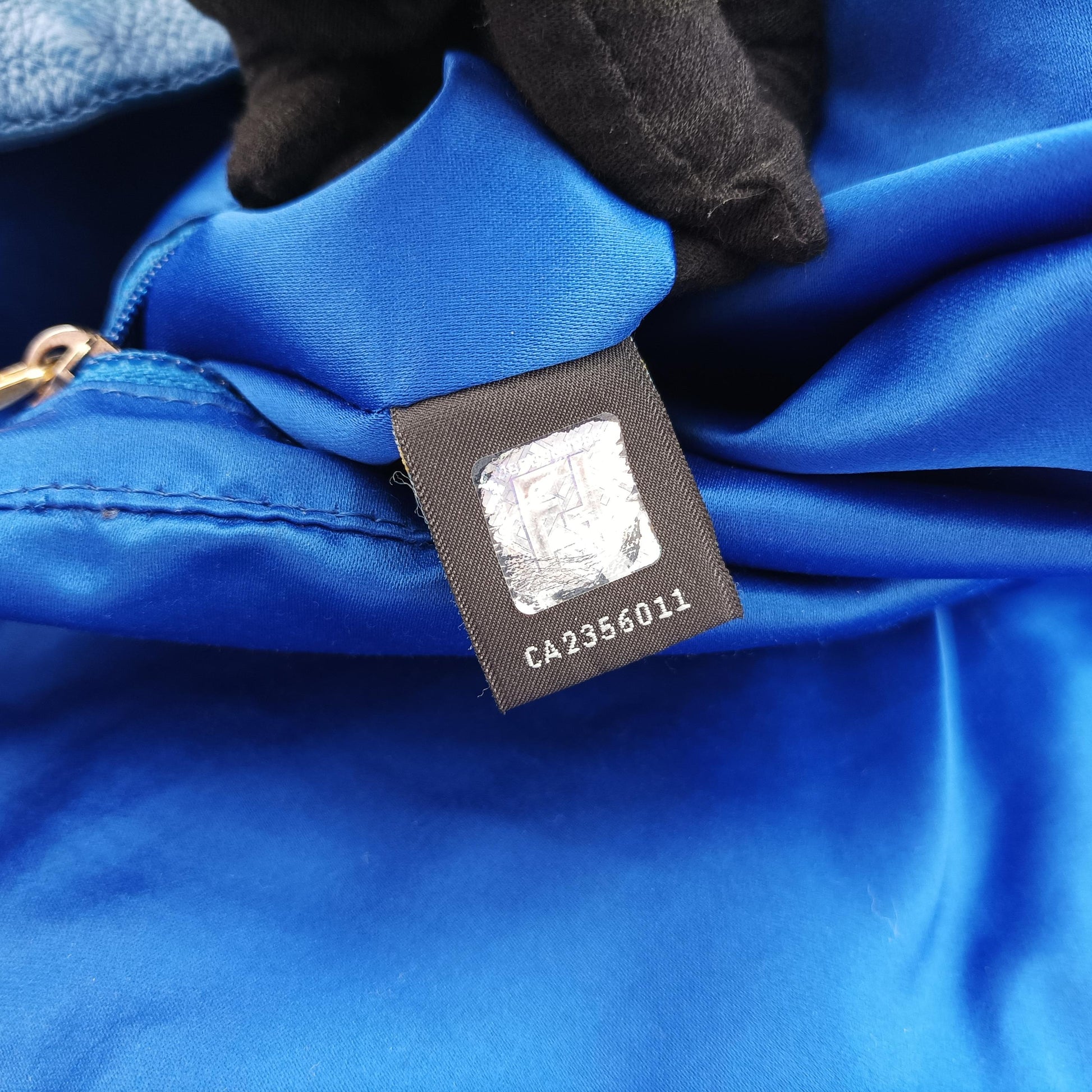 Big Mamma Forever Flap Blue leather 8BR638 8BR638-FB7 128-2354ビッグマンマバケット ブルー レザー 8BR638 8BR638-FB7 128-2354