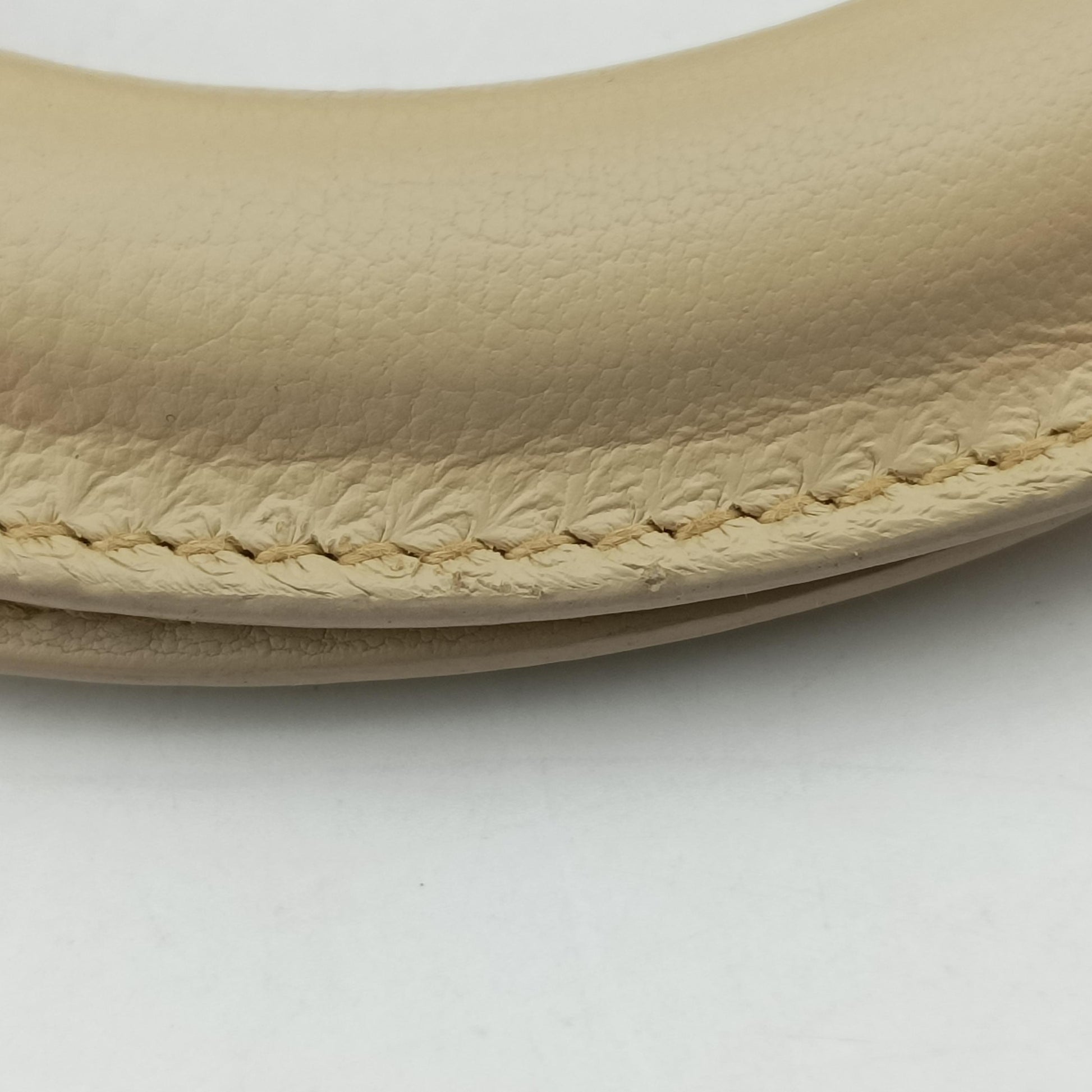 Lady Dior Avenue Tote Beige lambskin 96-MA-1027レディ ディオール アベニュー トート ベージュ ラムスキン 96-MA-1027