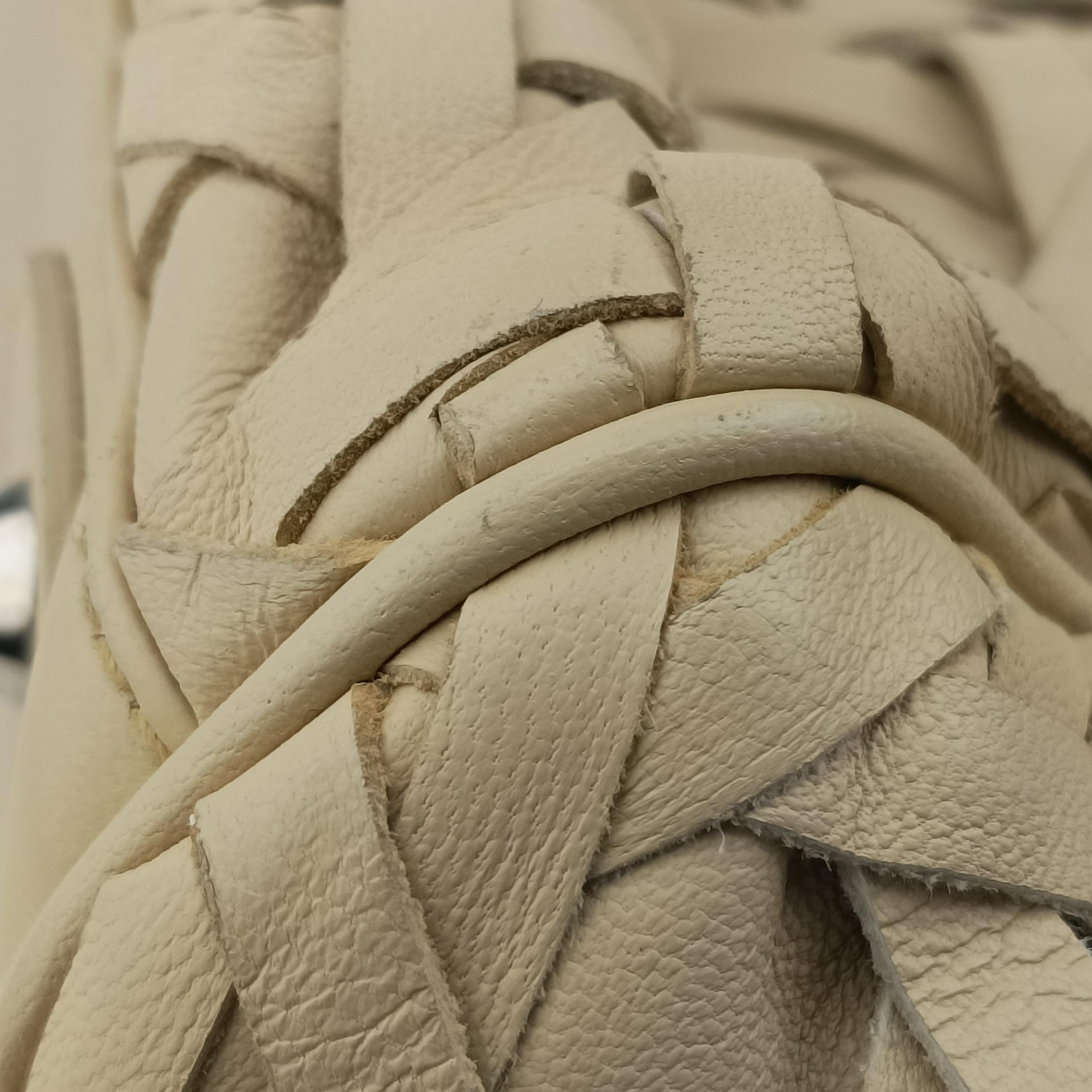 Lady Dior Avenue Tote Beige lambskin 96-MA-1027レディ ディオール アベニュー トート ベージュ ラムスキン 96-MA-1027