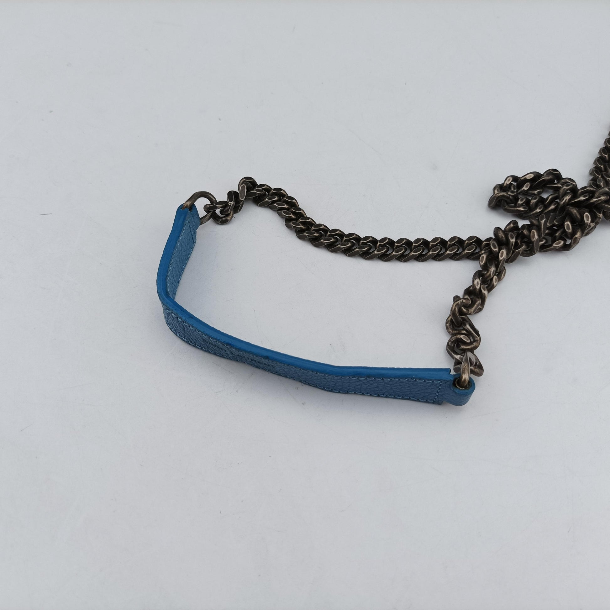 Baby Chai Blue Leather 399289 LND399289.0915ベイビーチャイ ブルー レザー 399289 LND399289.0915