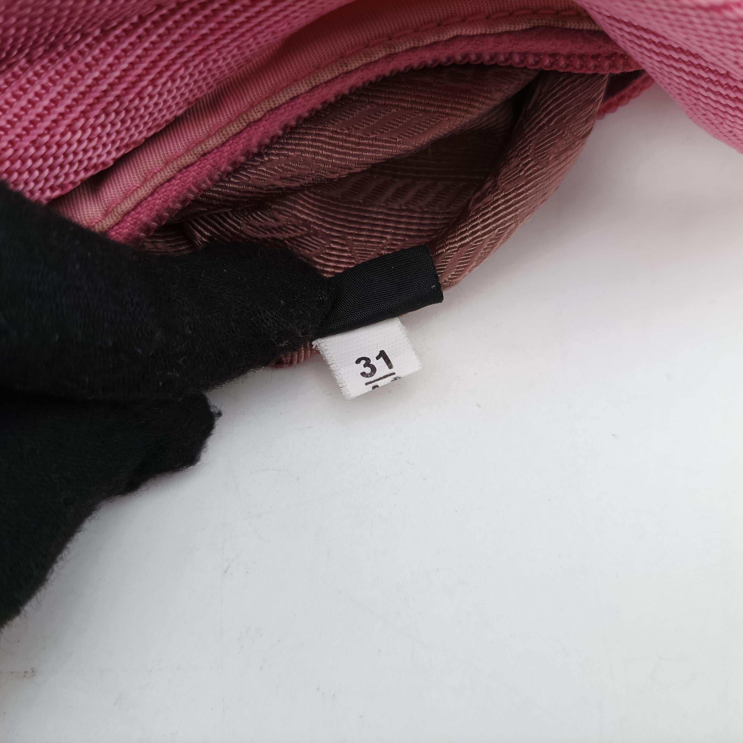 Re-Edition2000 Pink nylon 1NE515 31/A3Re Edition 2000 ミニ ピンク ナイロン 1NE515 31/A3