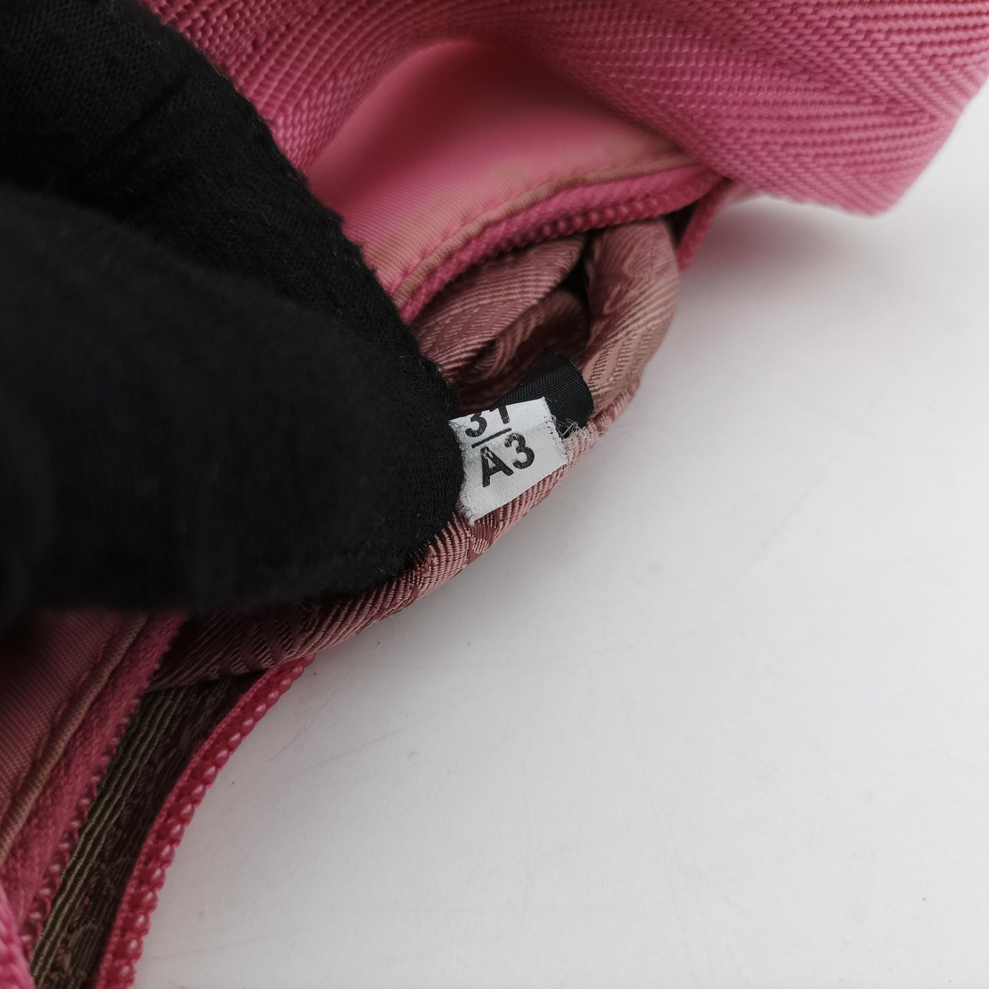 Re-Edition2000 Pink nylon 1NE515 31/A3Re Edition 2000 ミニ ピンク ナイロン 1NE515 31/A3