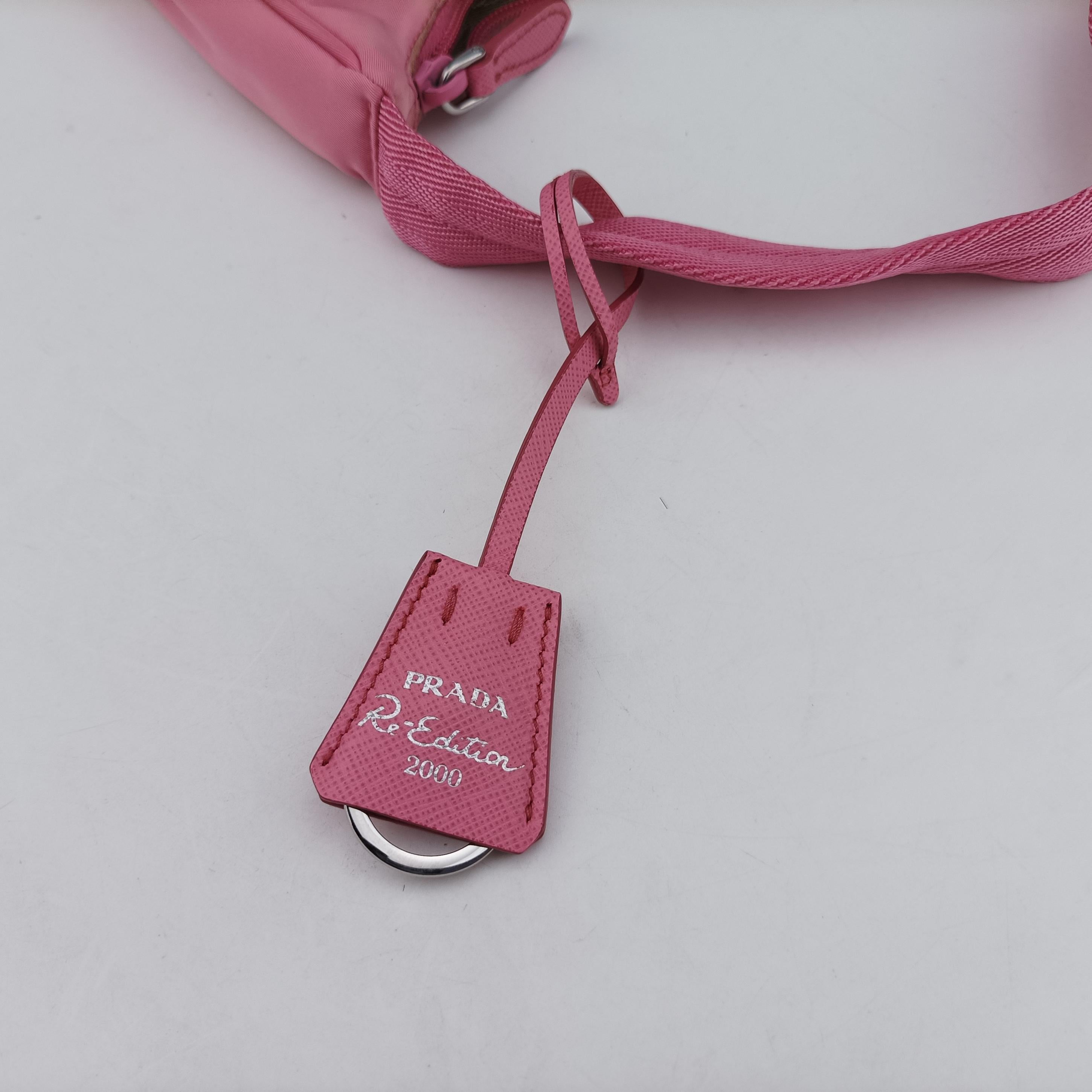 Re-Edition2000 Pink nylon 1NE515 31/A3Re Edition 2000 ミニ ピンク ナイロン 1NE515 31/A3