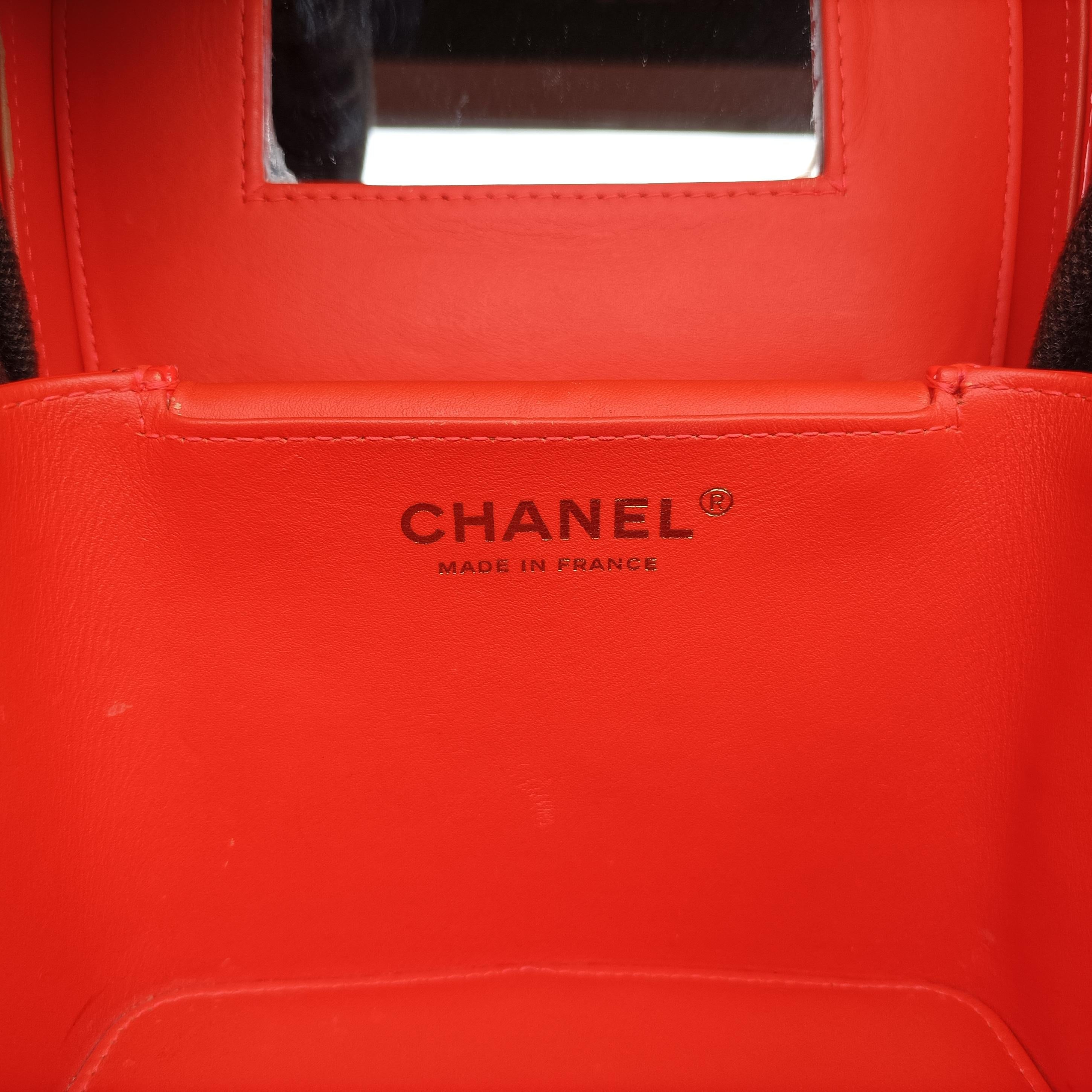 Vanity Matelasse Chain Handle Orange Patent A91055 22342643バニティ マトラッセ チェーンハンドル オレンジ パテント A91055 22342643