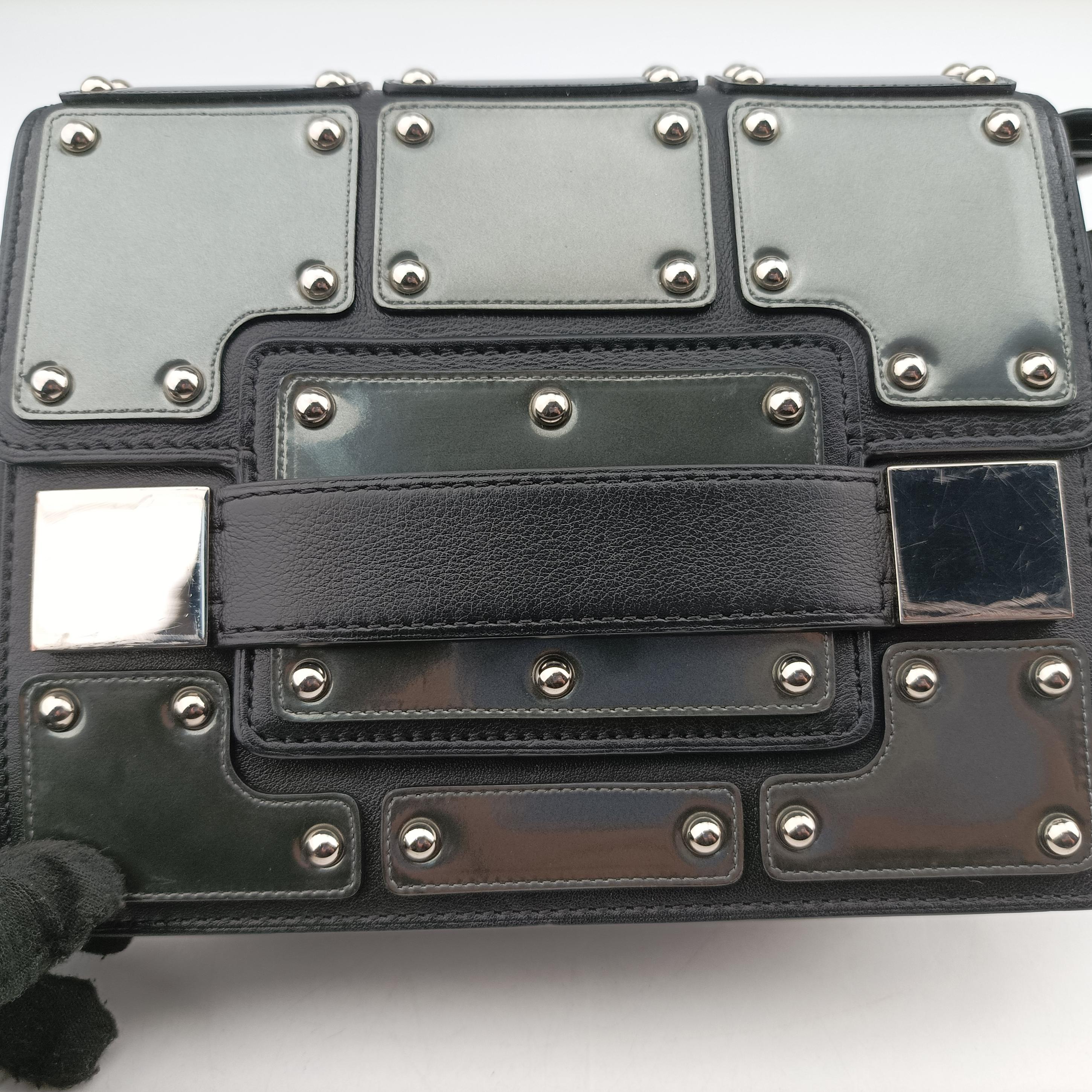 Iron Shield Madame Mini Black leather G06Aアイアンシールドマダムミニ ブラック レザー G06A