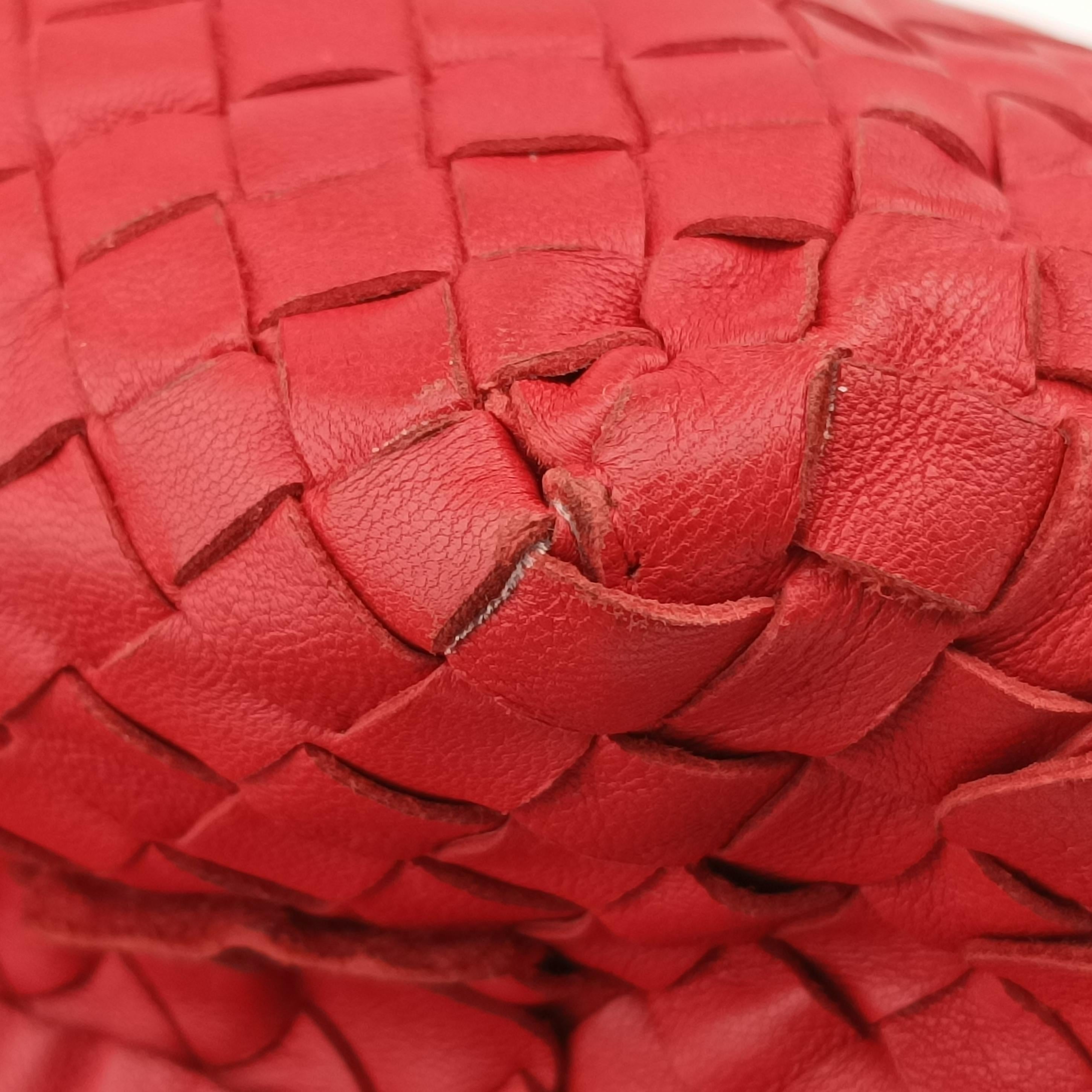 Intrecciato Red lambskin B02959876Zイントレチャート レッド ラムスキン B02959876Z