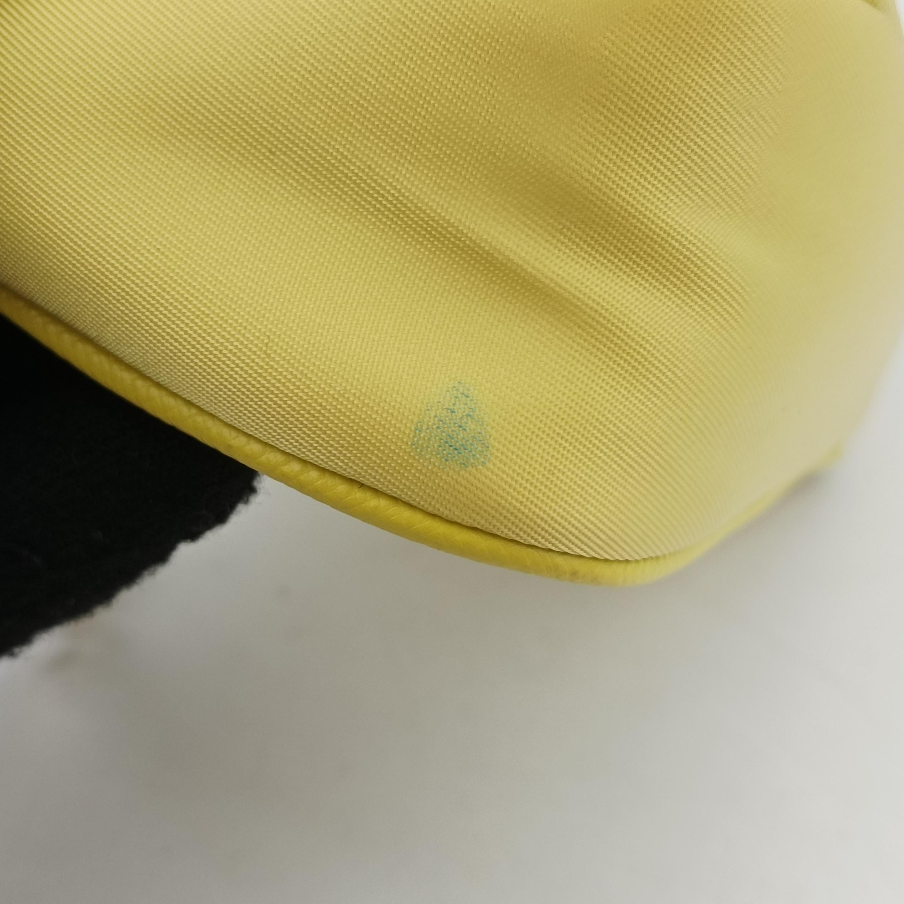 Re-Edition Nylon Mini Yellow nylon 1TT122 42リエディションナイロンミニ イエロー ナイロン 1TT122 42