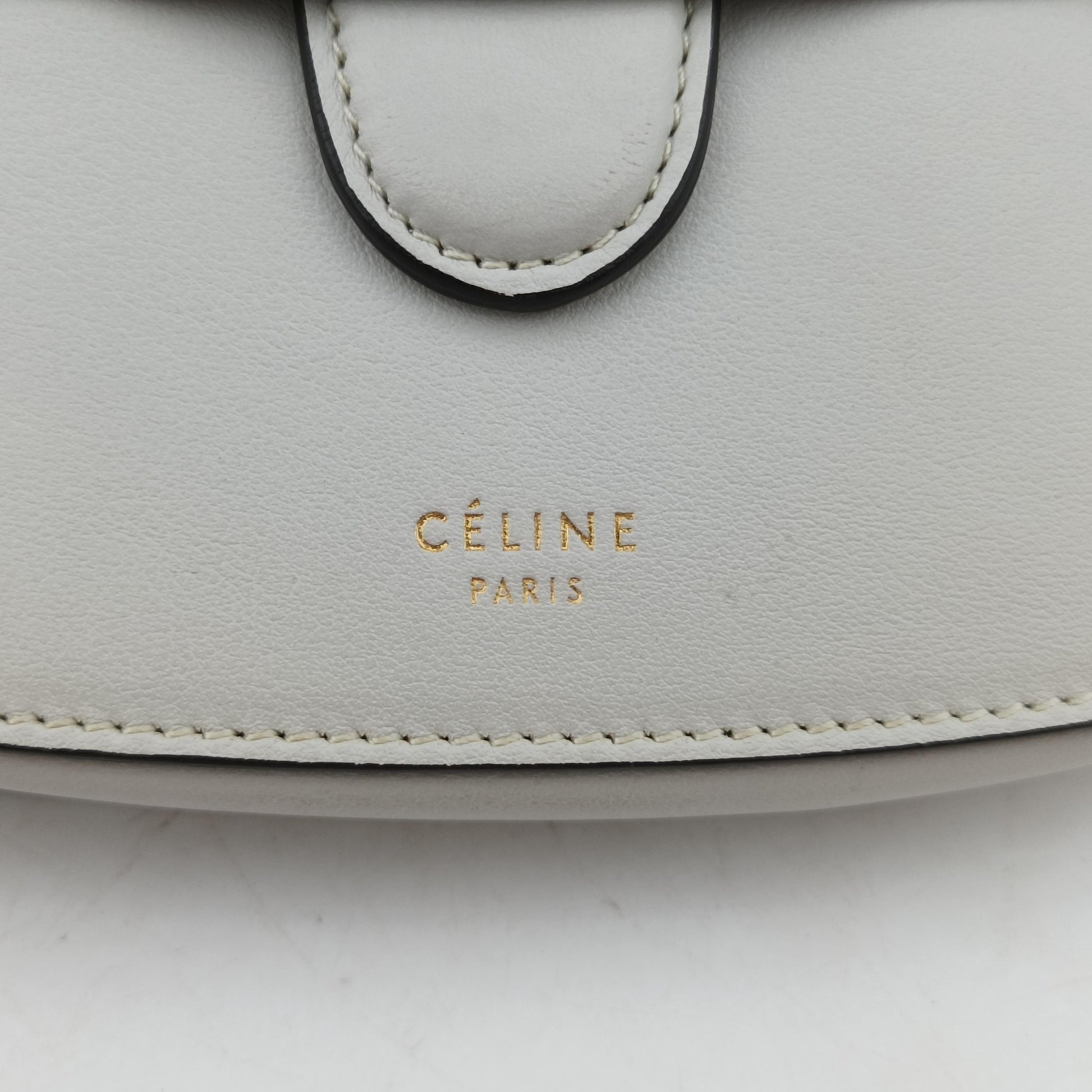 Symmetrical White Leather W-GA-2188シンメトリカル ホワイト レザー W-GA-2188