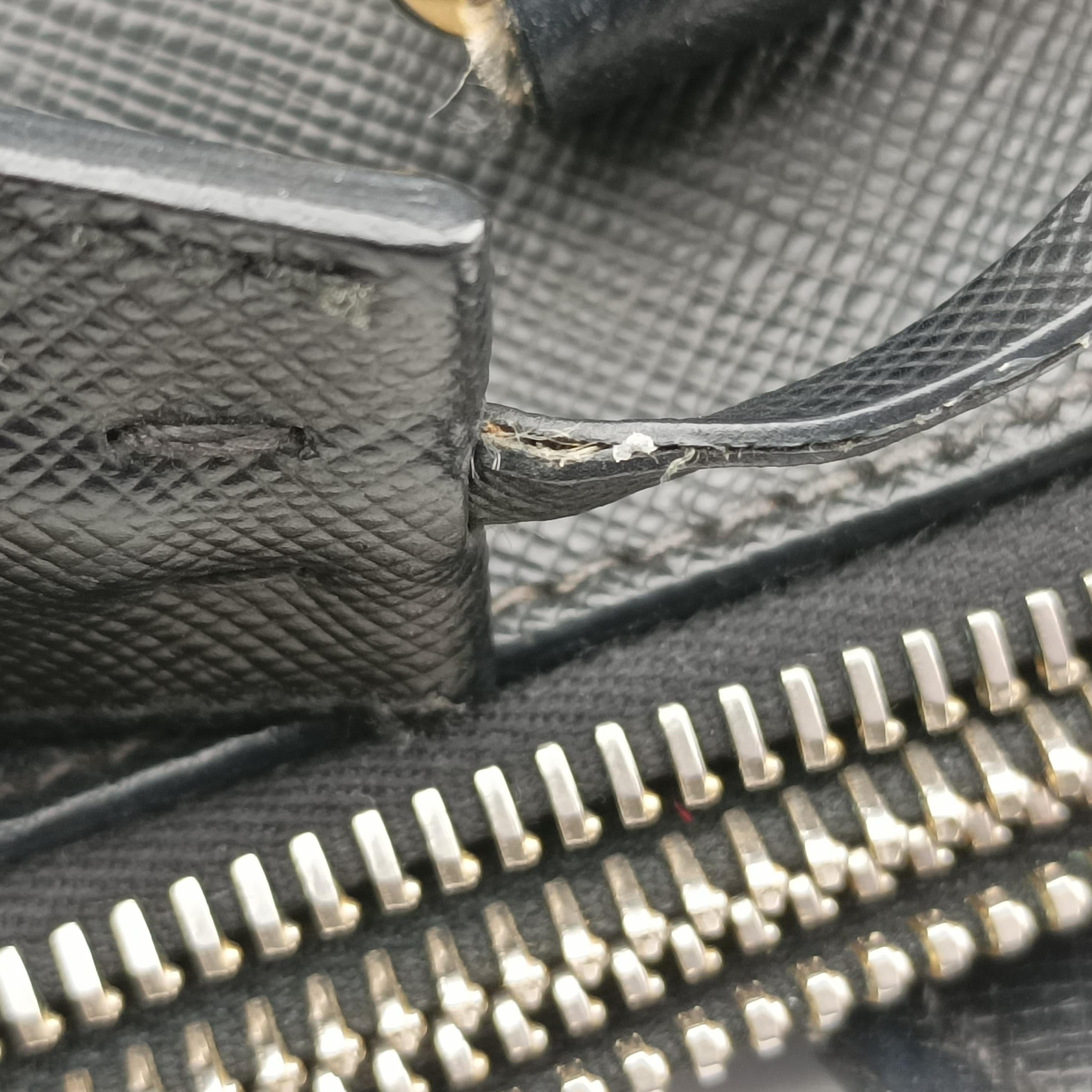 Galleria Black SAFFIANO Leather 1BA274 117ガレリア ブラック サフィアーノレザー 1BA274 117