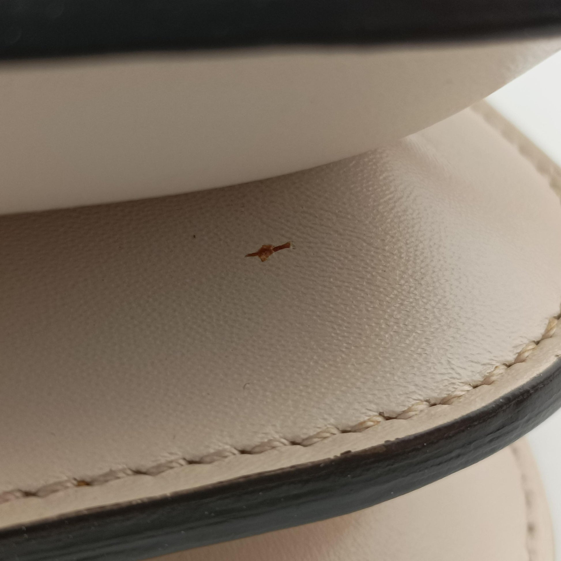 Touch Beige Leather 8BT349 8BT349-AHMG-219-12085タッチ ベージュ レザー 8BT349 8BT349-AHMG-219-12085