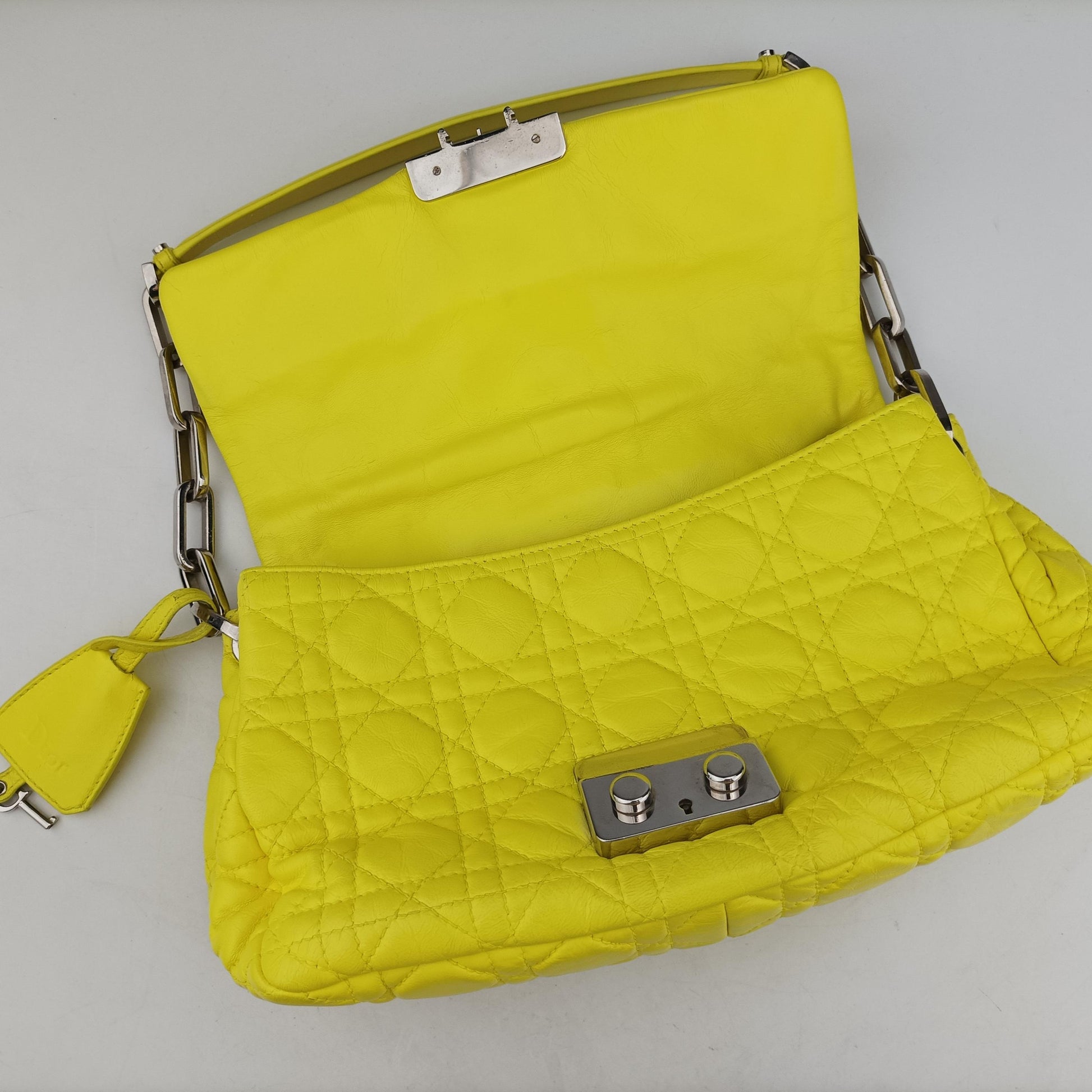 Neuro Lock Yellow Neuro Lock 01-BO-1122ニューロック イエロー ラムスキン 01-BO-1122