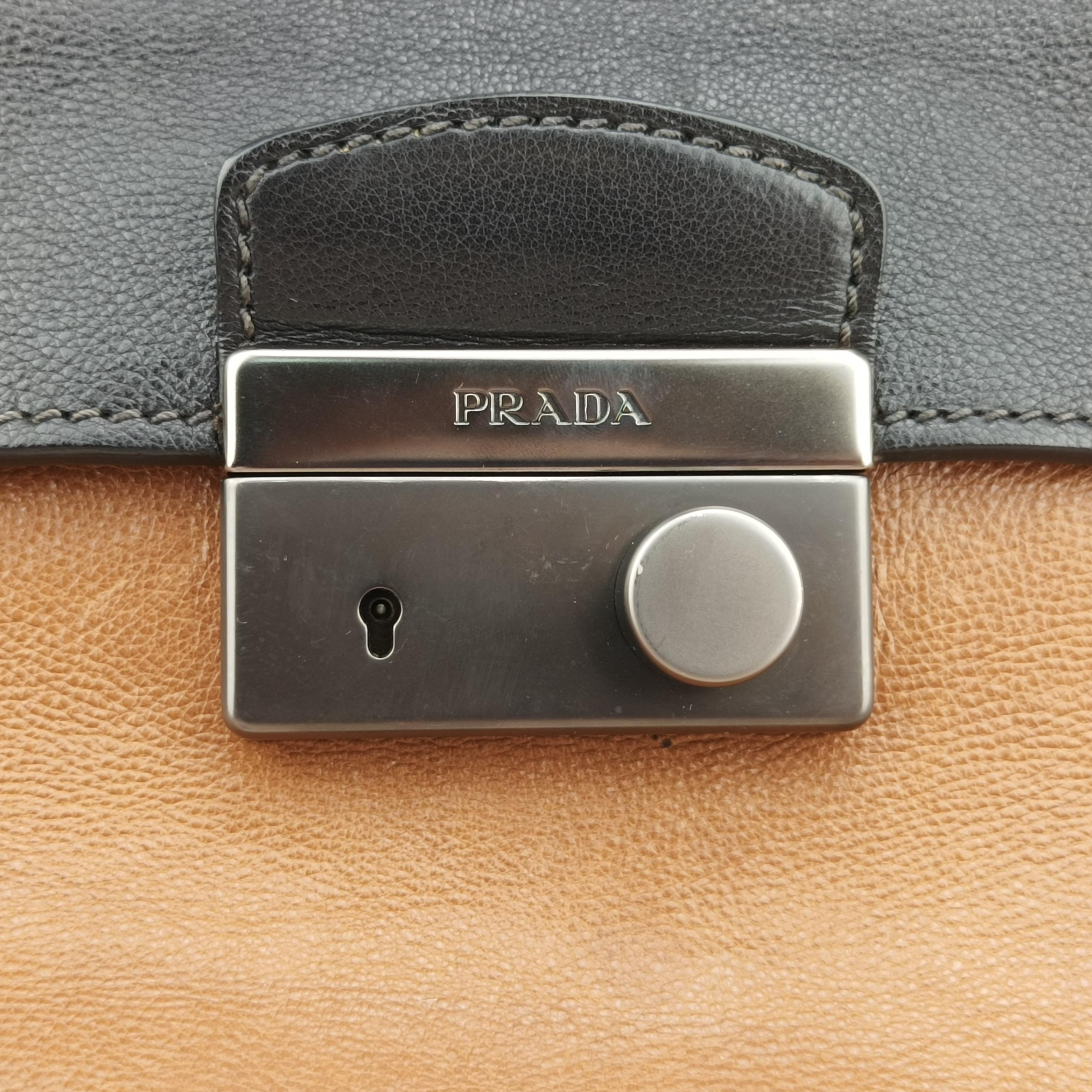 Bi-Color sound lock Black×orange leather BN2682 117バイカラー サウンドロック ブラック×オレンジ レザー BN2682 117