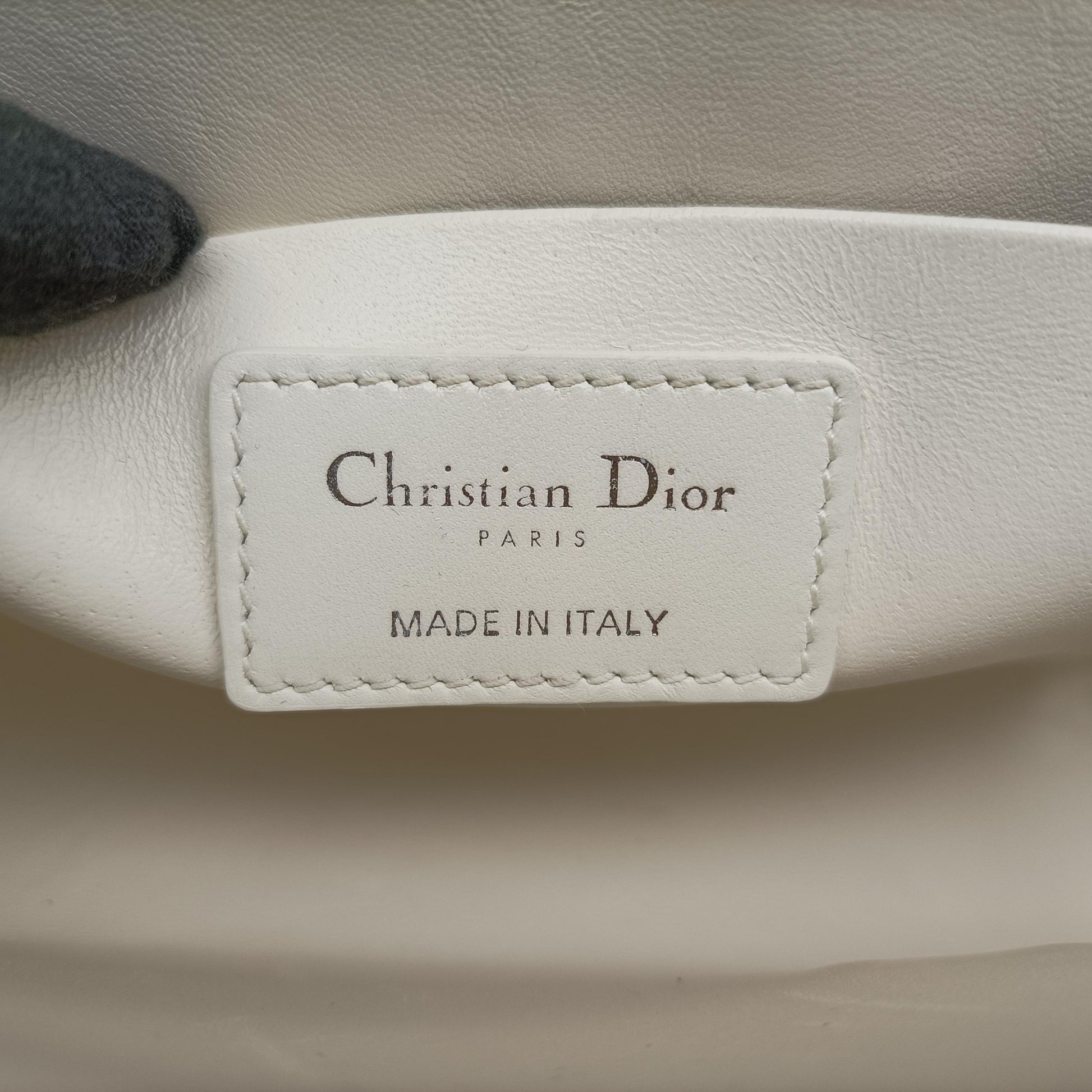 Montaigne White leather 01-RU-0282モンテーニュ ホワイト レザー 01-RU-0282